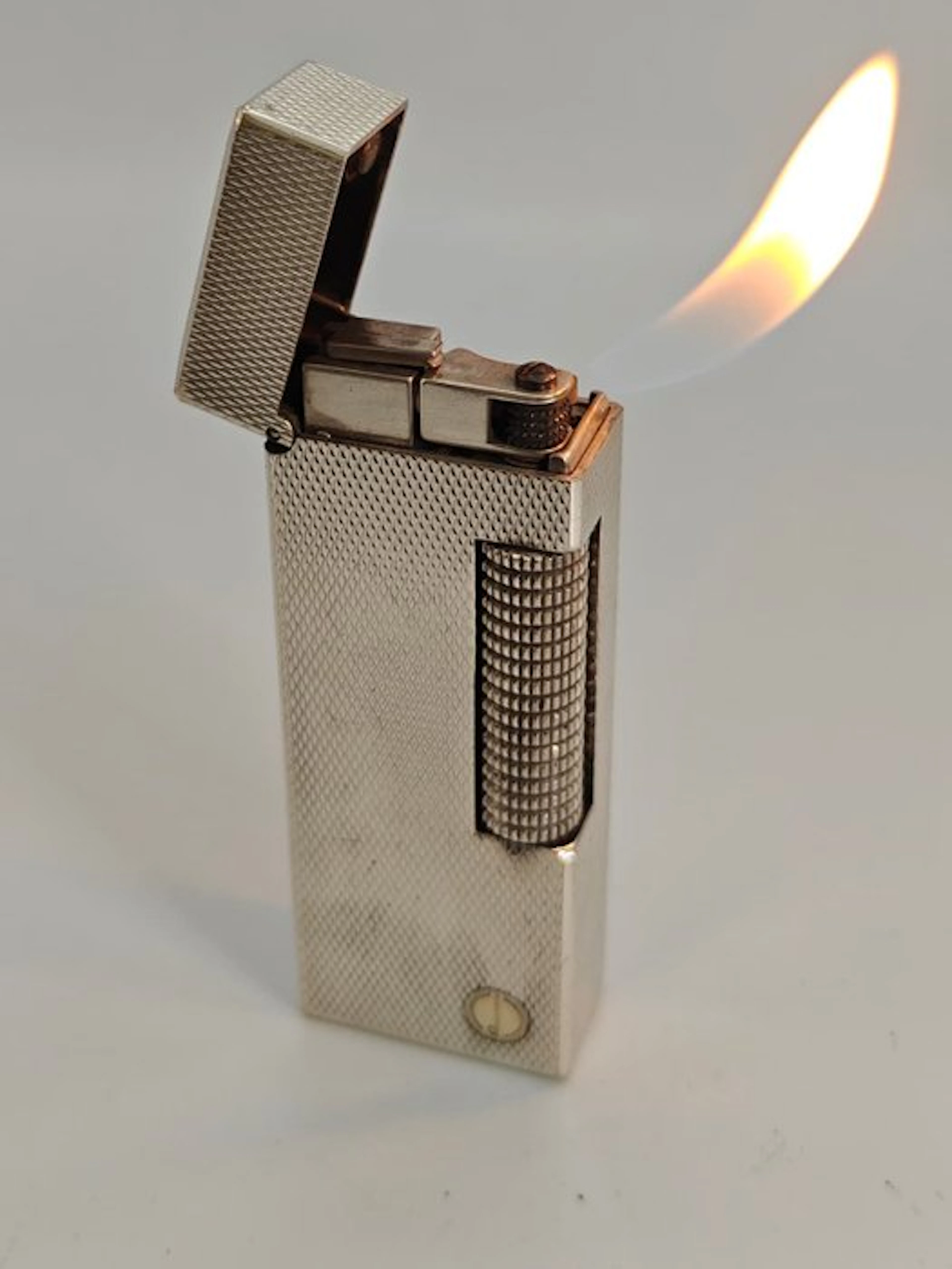 Dunhill - Rollagas - Barley Pattern - Lighter - Silver Plated
