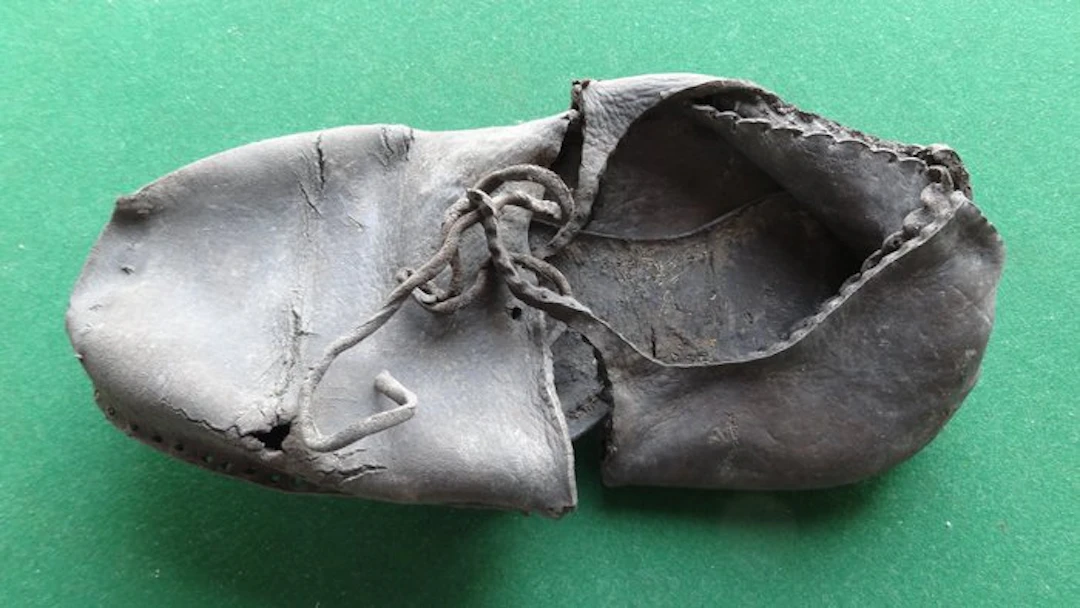Medieval Leather Shoe - 5 cm