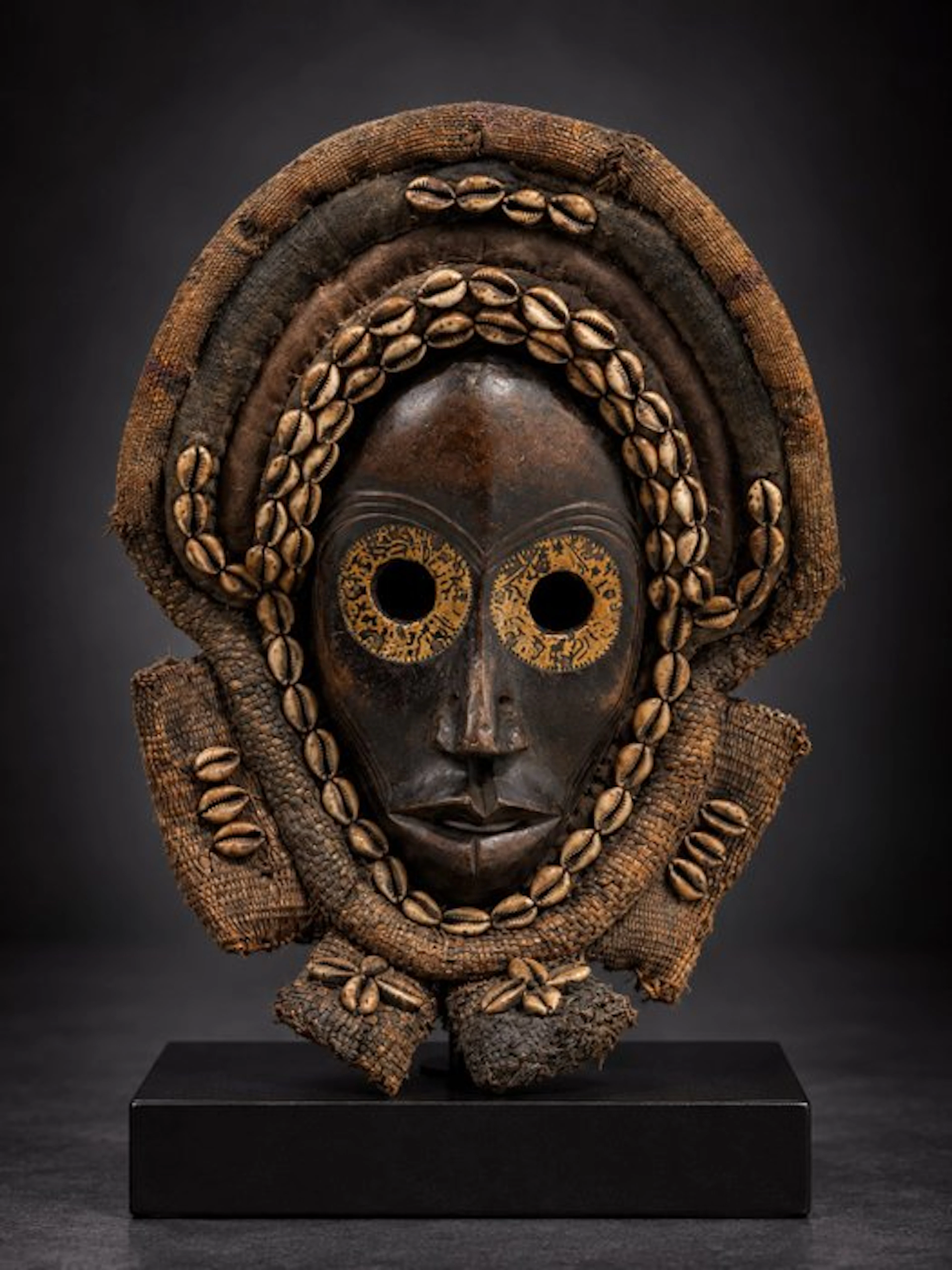 Mask - and - Dan - Côte d'Ivoire (No reserve price)