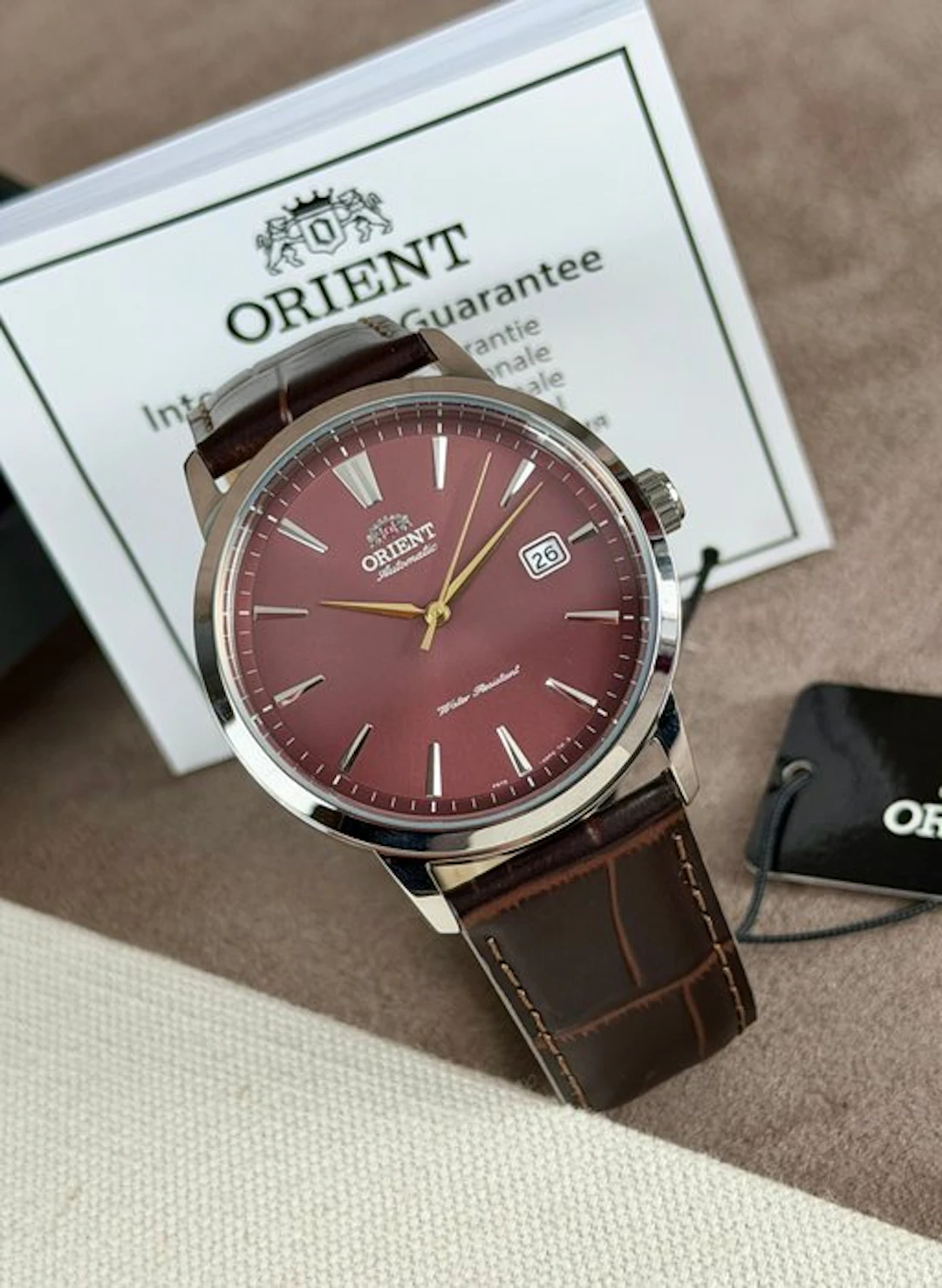Orient - Contemporary Date Automatic Red - No reserve price - RA-AC0F15R