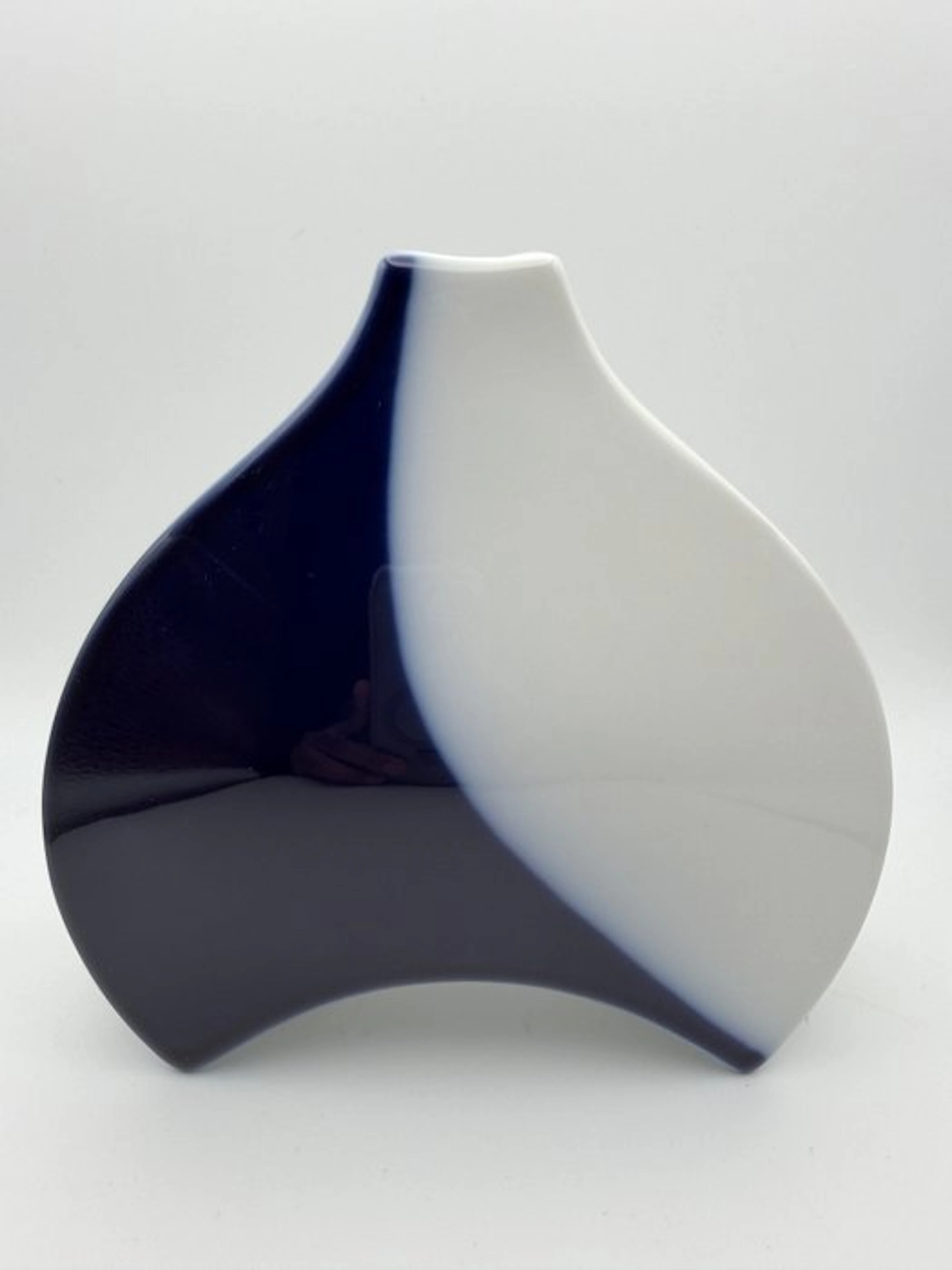 KPM - Trude Petri - Vase - Porcelain