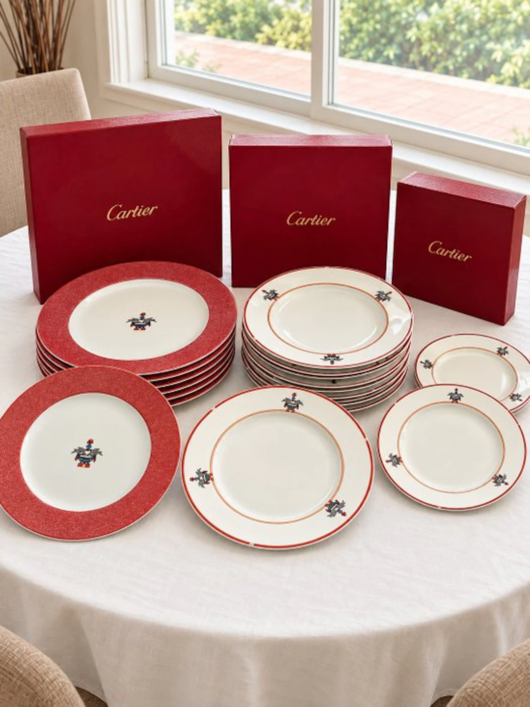 Plate (23) - Porcelain - Cartier – Venetian House