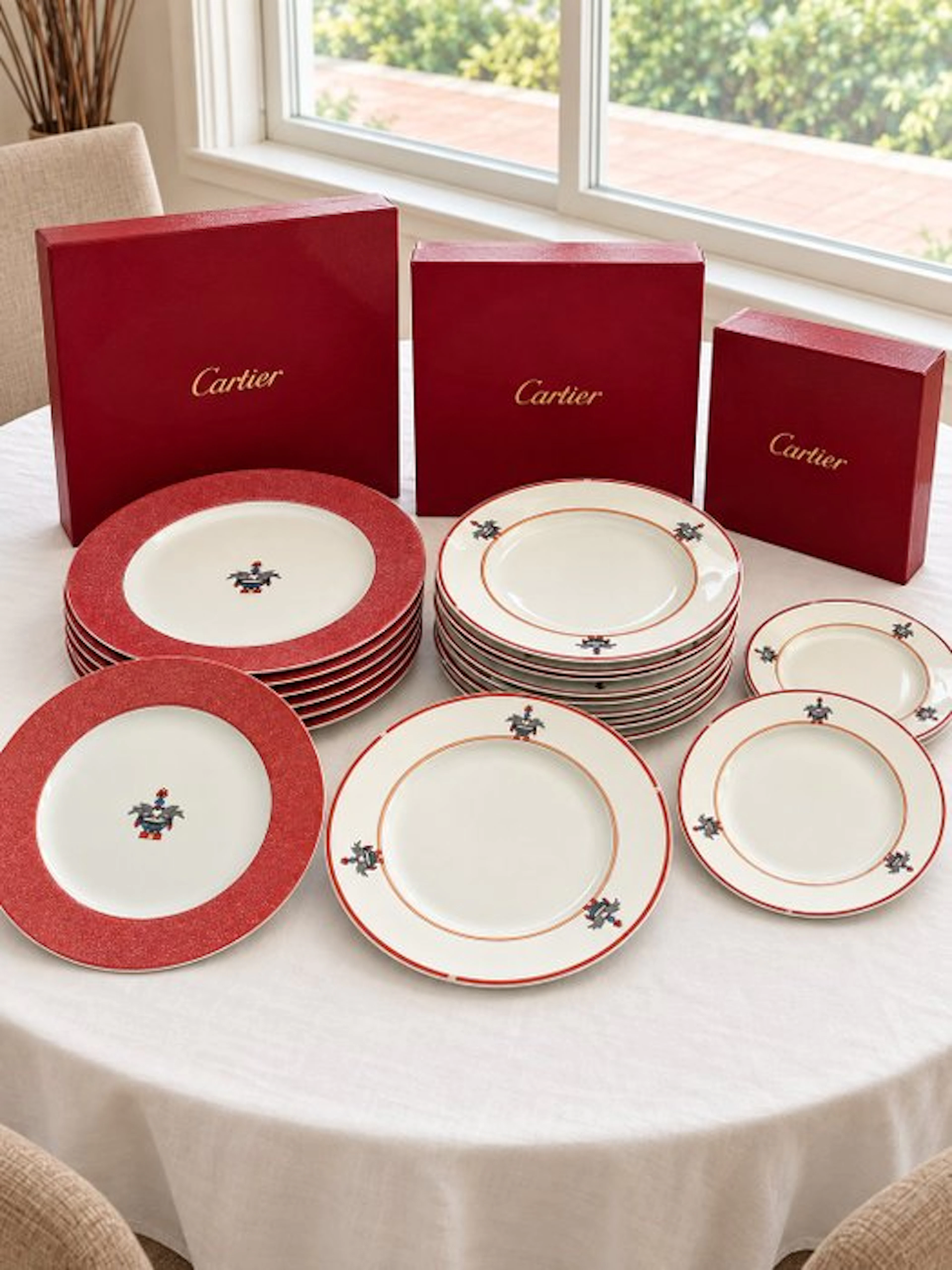 Plate (23) - Porcelain - Cartier – Venetian House