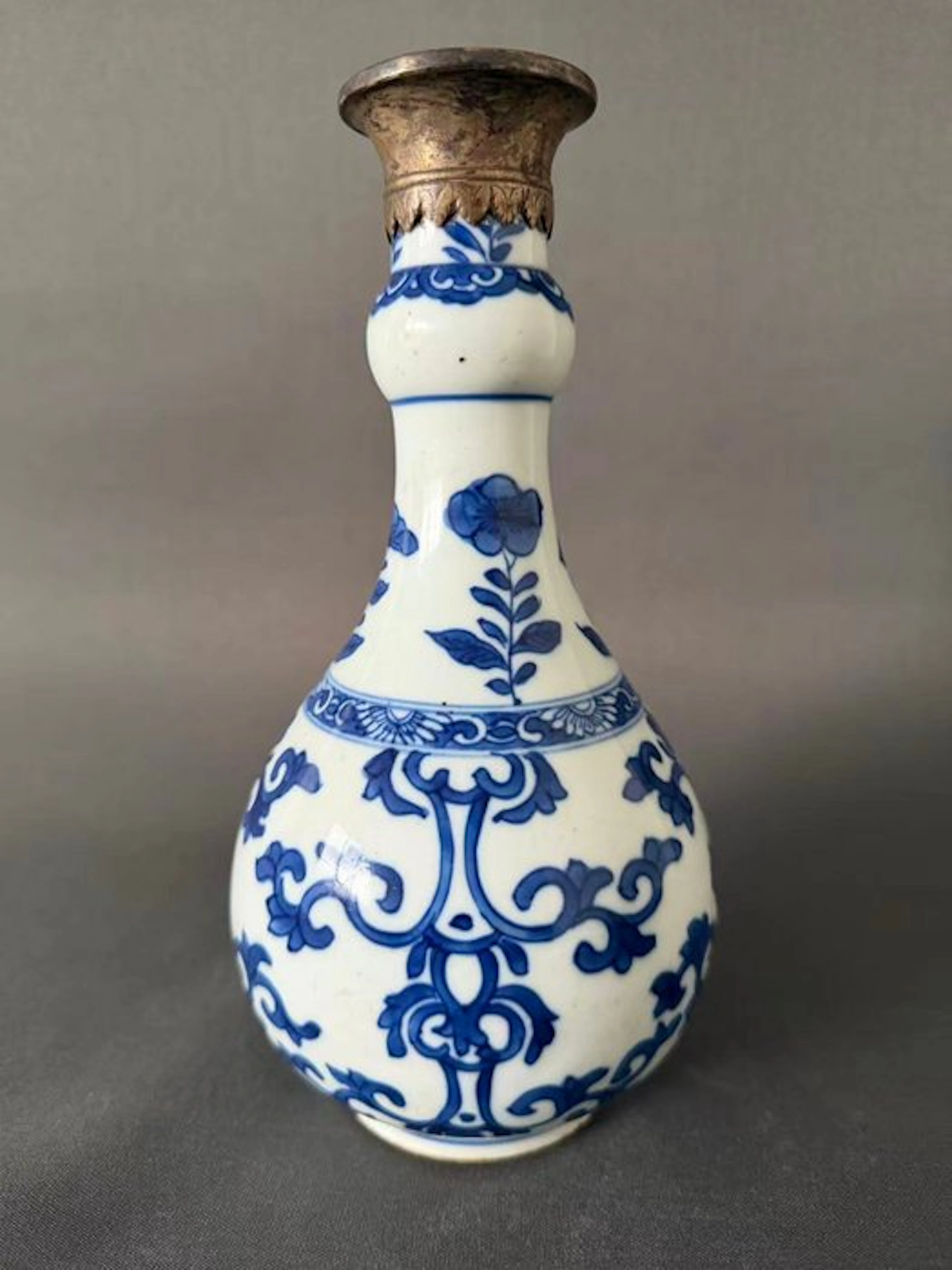 A Blue and White Garlic-Mouth Vase Kangxi Period...