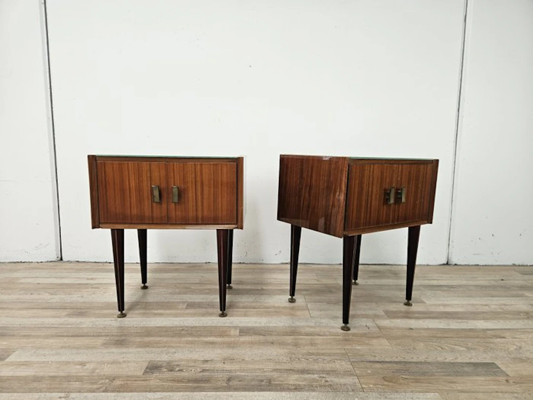 Nightstand (2) - 1960s nightstands veneered in walnut - Walnut