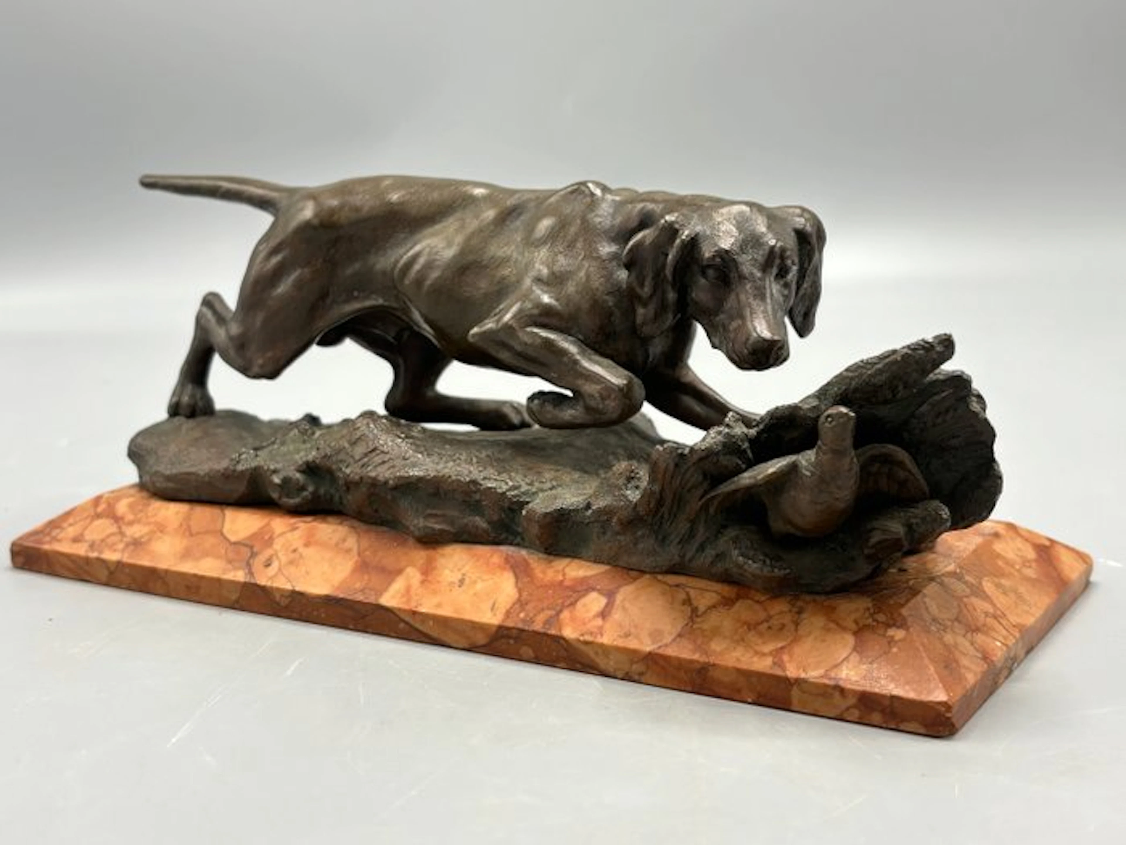 Carl Kauba (1865-1922) - Sculpture, Hunting dog - 8 cm - Patinated bronze