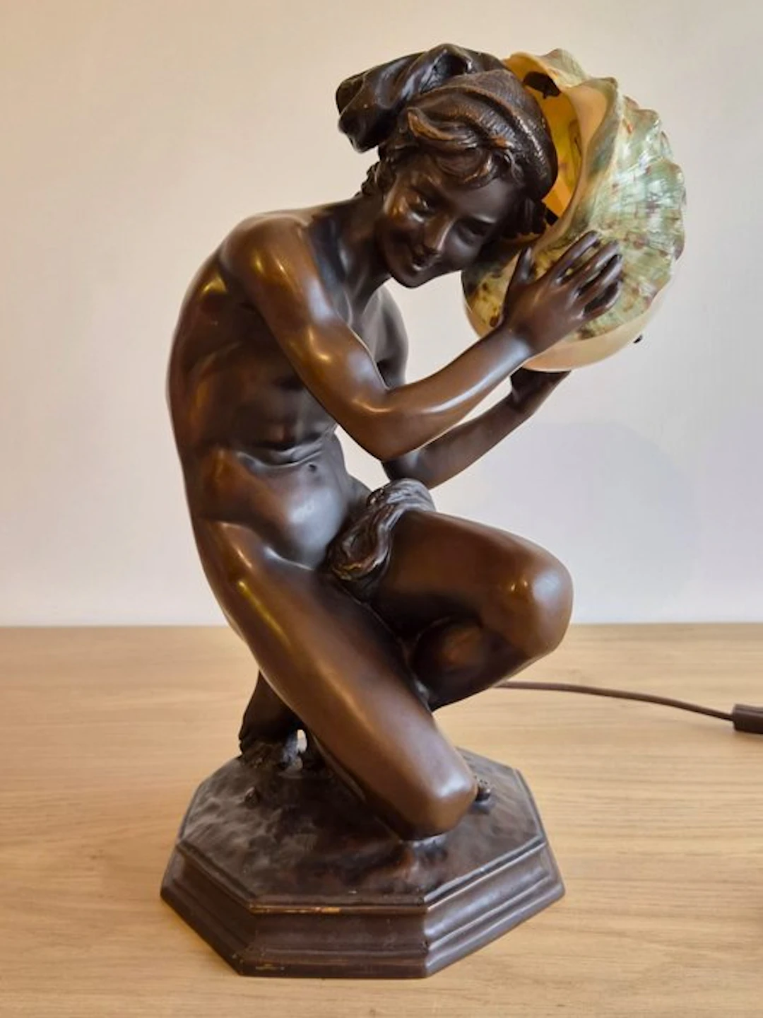 Art Deco - Table lamp - Patinated bronze - In the style: J.B. Carpeaux