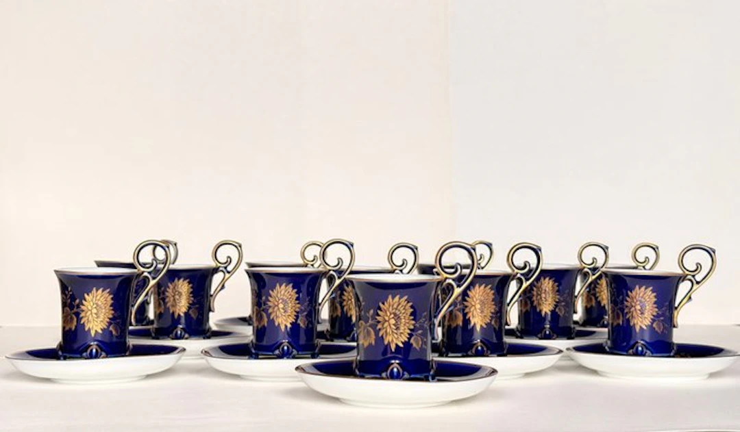 Coffee service - Porcelain