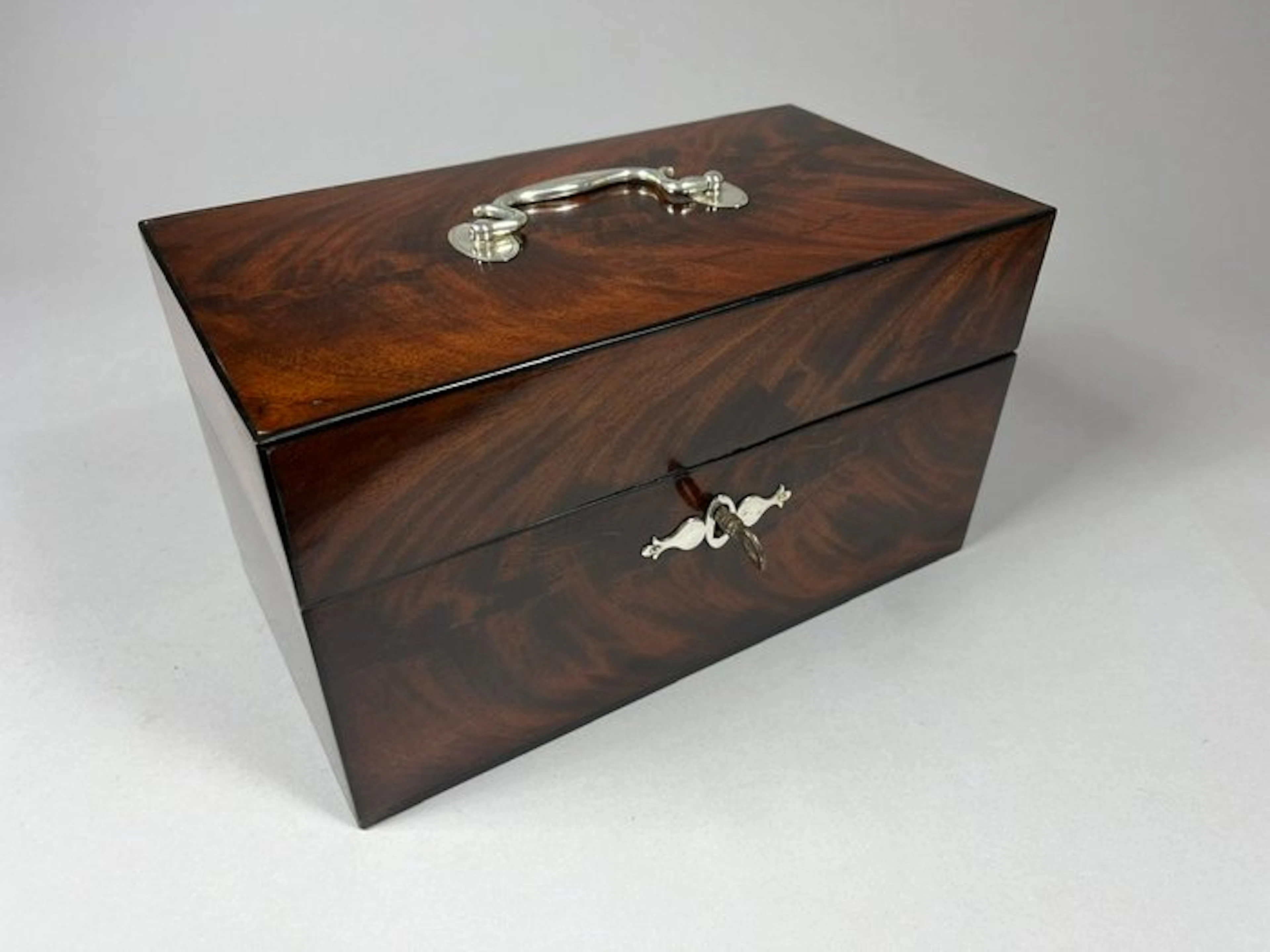Jewellery box - Mahogany, Ebony