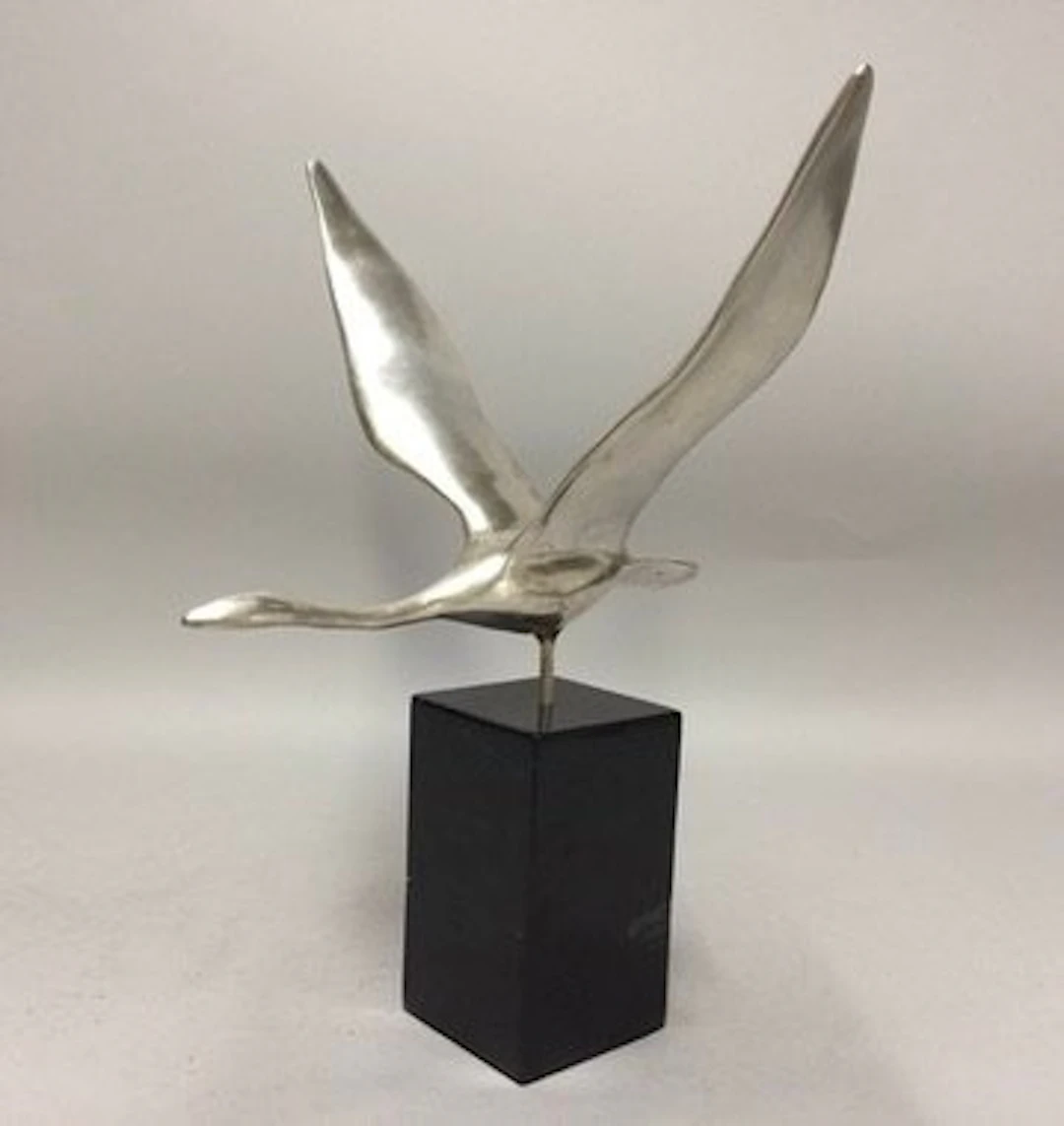 Statuette, Flying Swan - 32 cm - Bronze