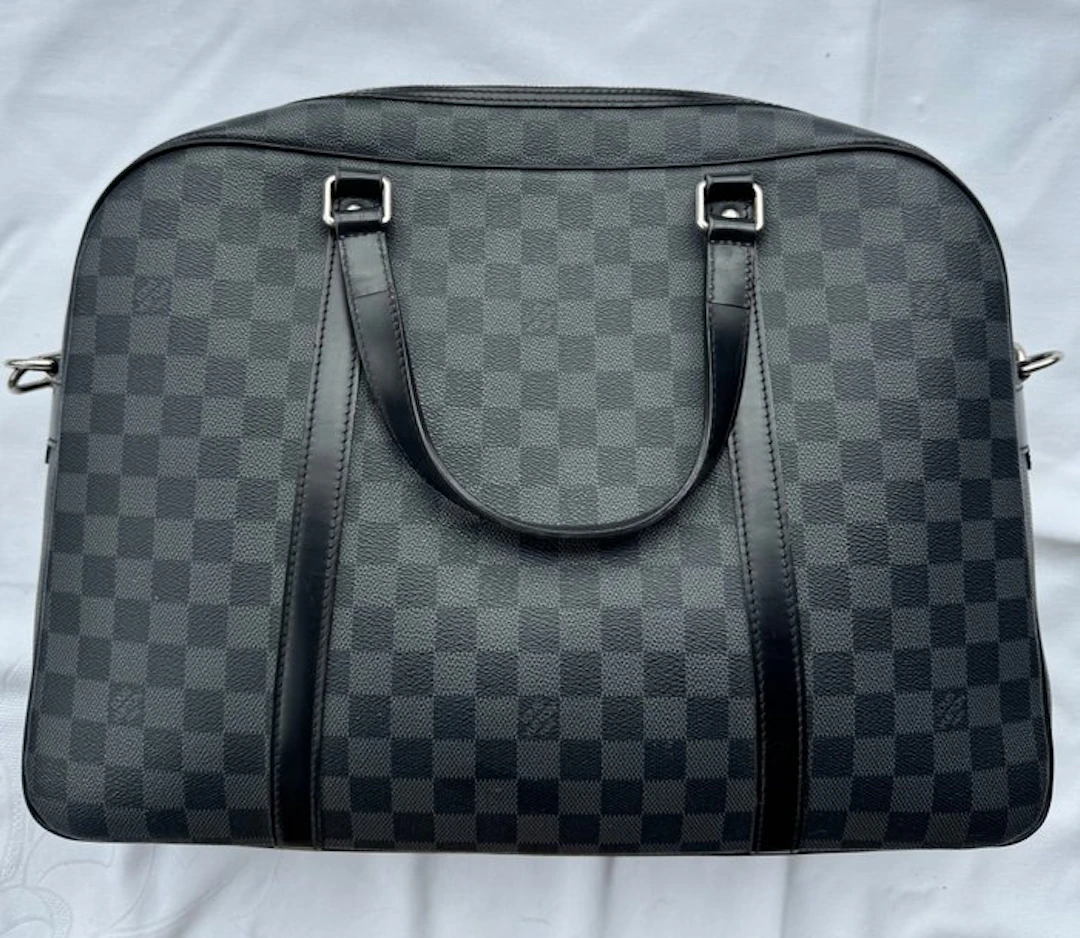 Louis Vuitton - Shoulder bag