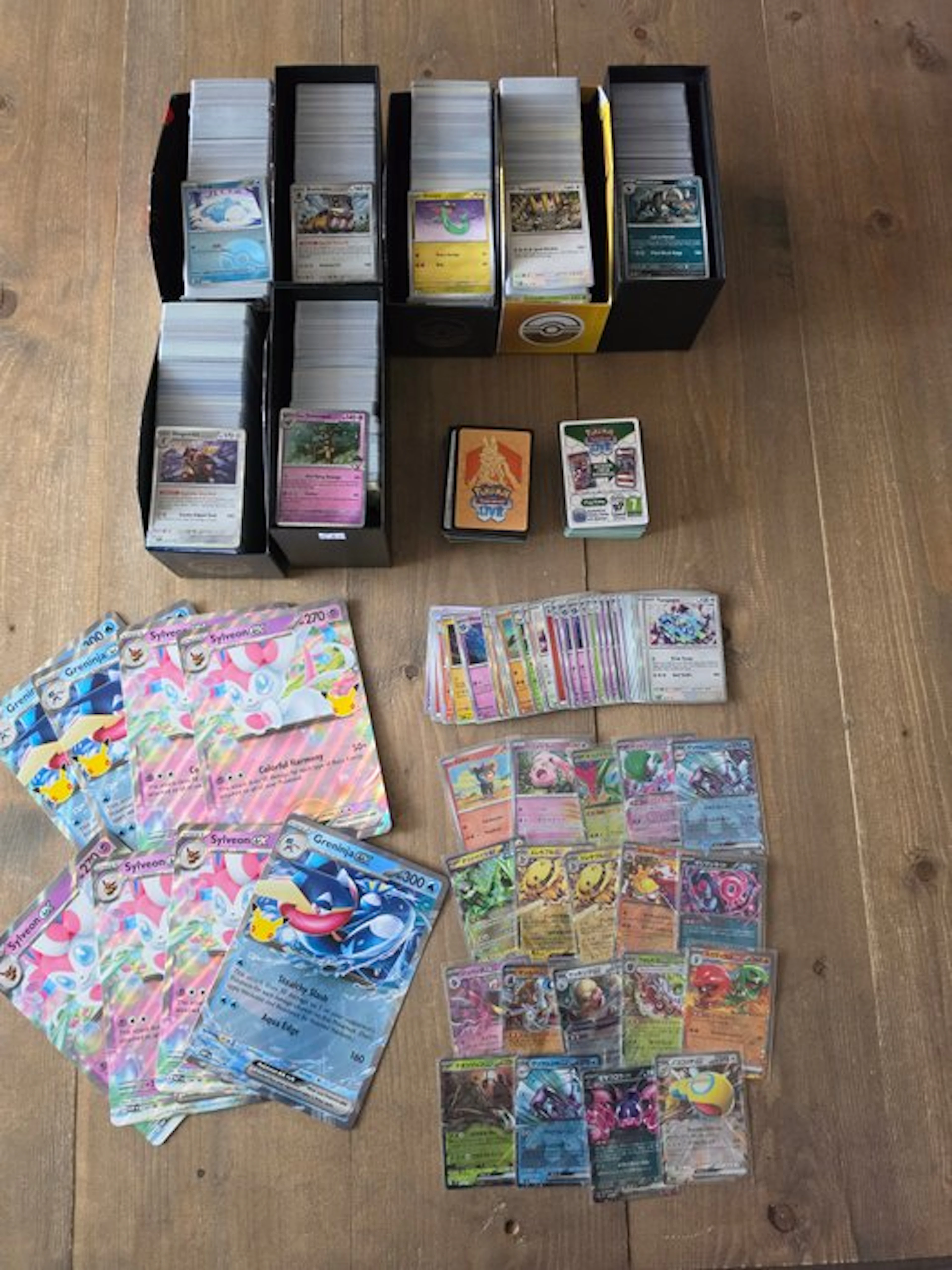 Pokémon - 4200 Bulk cards - 1350 Holo/Reverse Holo + 2650 Non-Holo