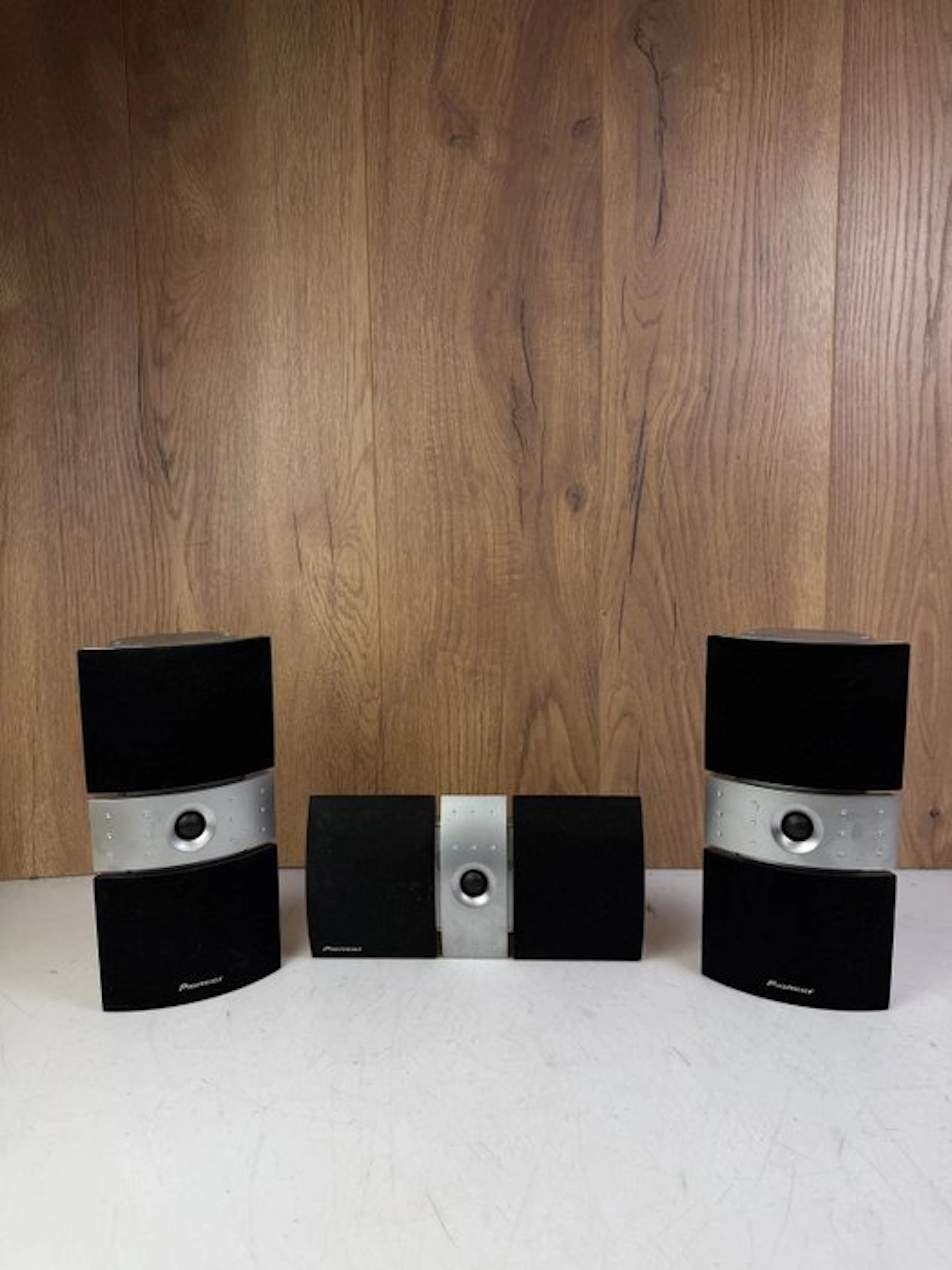 Pioneer - Satellites + Center Speaker set
