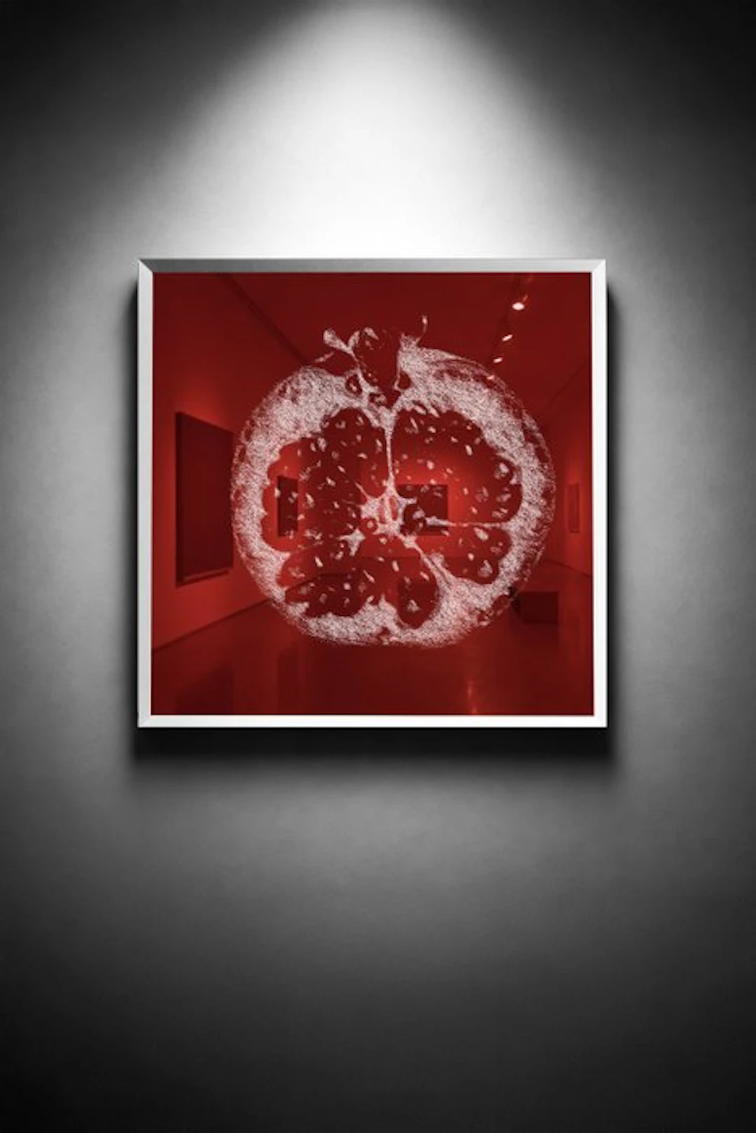 Tijs Dragtsma (1992) - A Crown Split Into Embers