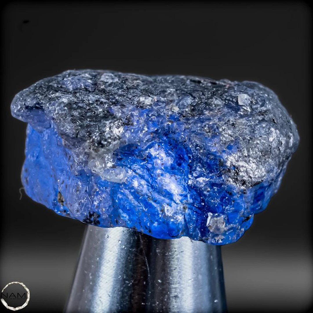 Natural, rarer gemstone-grade Tanzanite rough crystal –...