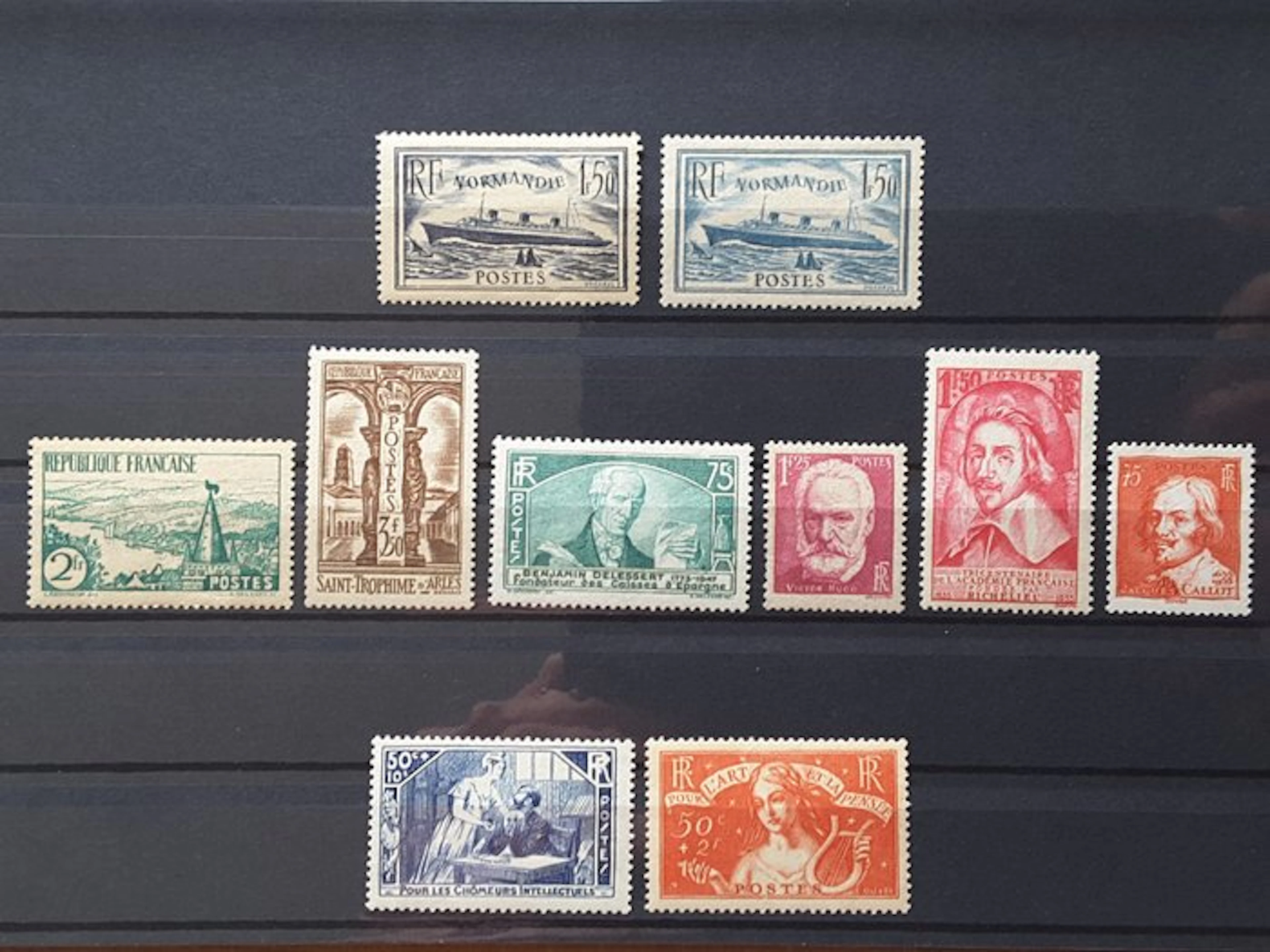 France 1935 - 1 full year of common stamps