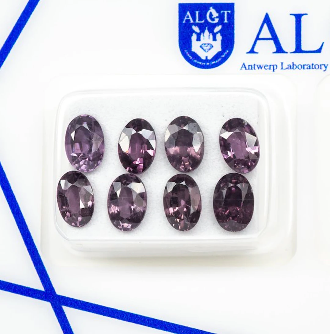 No reserve price - 8 pcs Spinel - 4.62 ct - Antwerp...