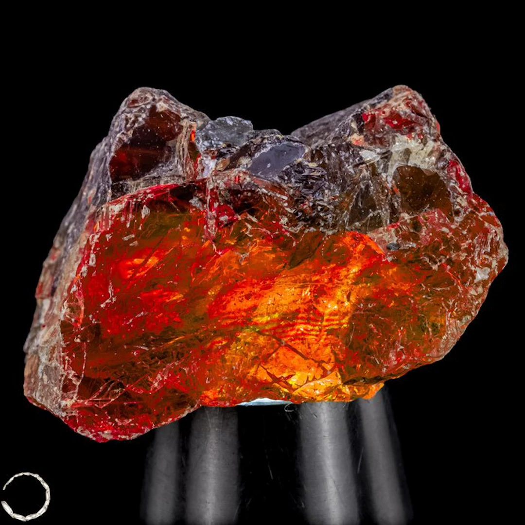 Natural sphalerite rough crystal - Exceptional rough...