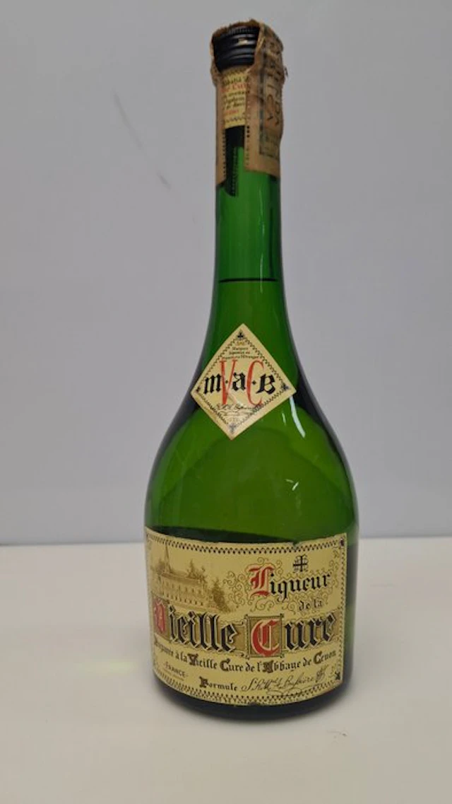 Vieille Cure - Rouge - b. 1970s - 70cl