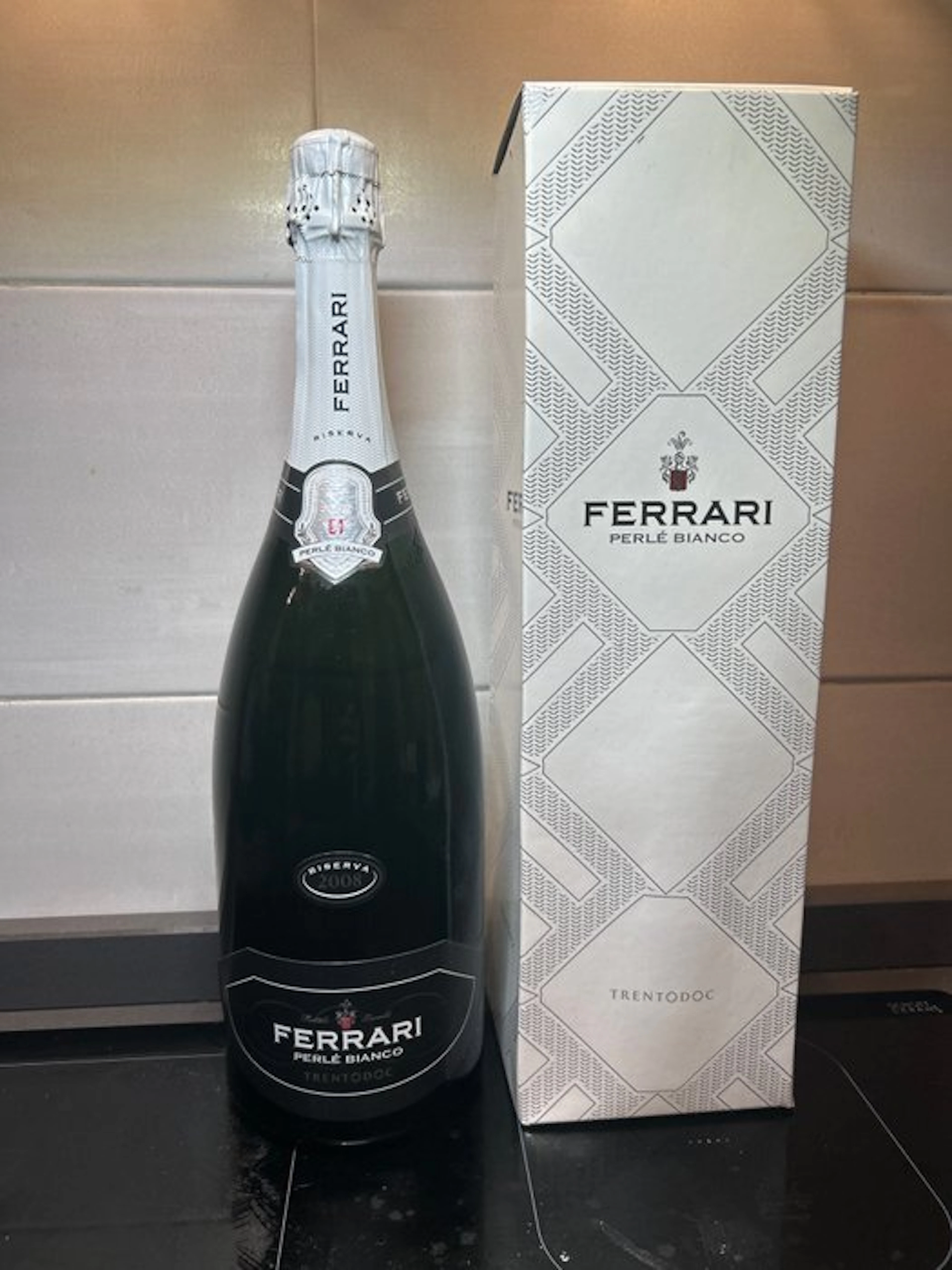 2008 Ferrari, Perlé Bianco - Trentino Riserva - 1 Magnum (1.5L)