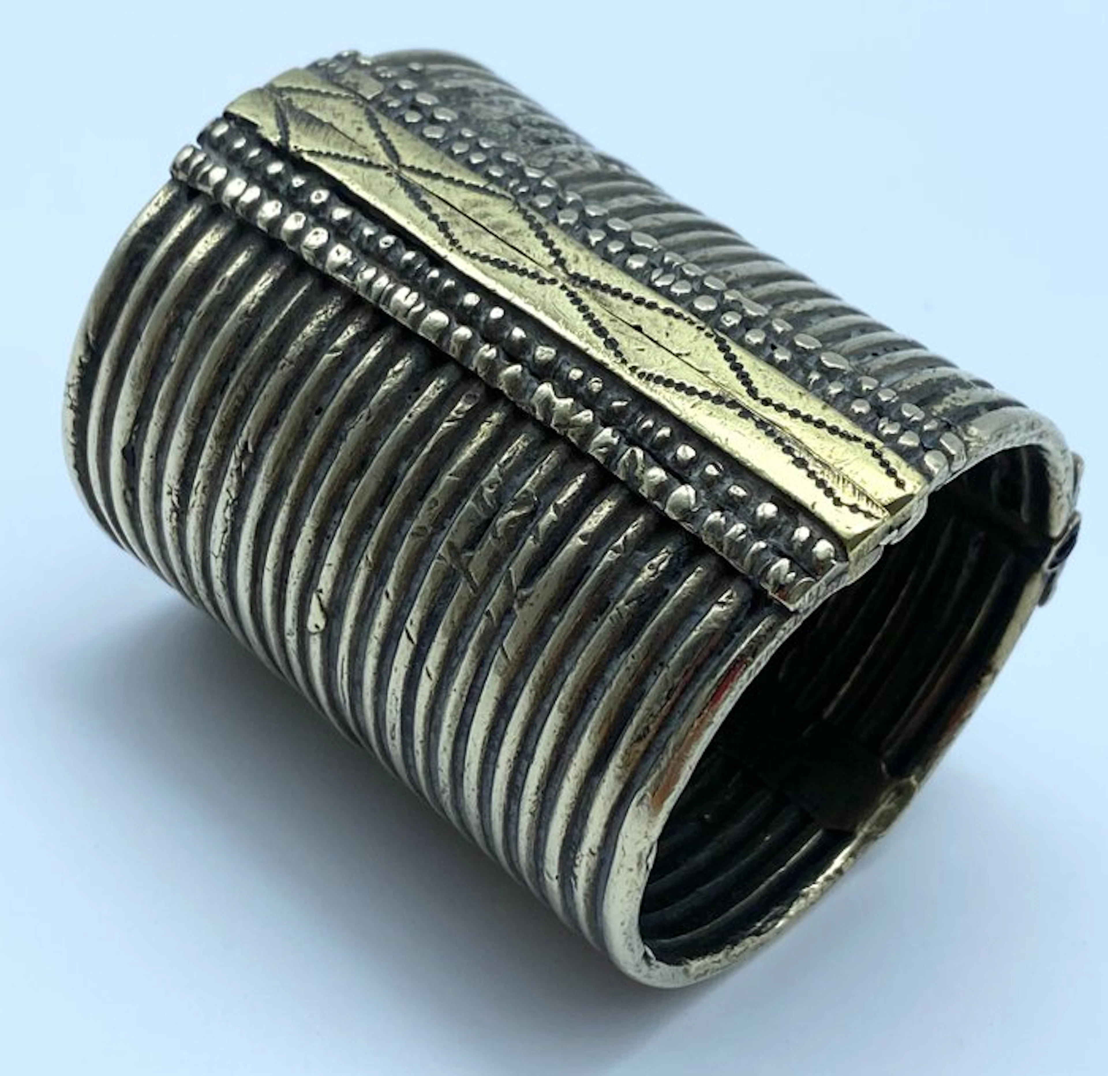 Ethnic silver and gilt 262 gr - Bracelet - Islamic cuff hinged