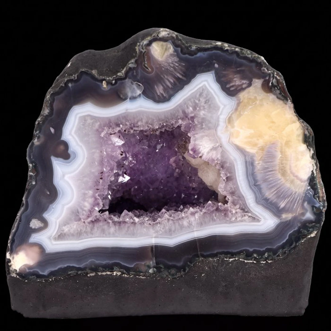 Vivid Amethyst & Agate - 17x18x12 cm - Geode- 3.95 kg