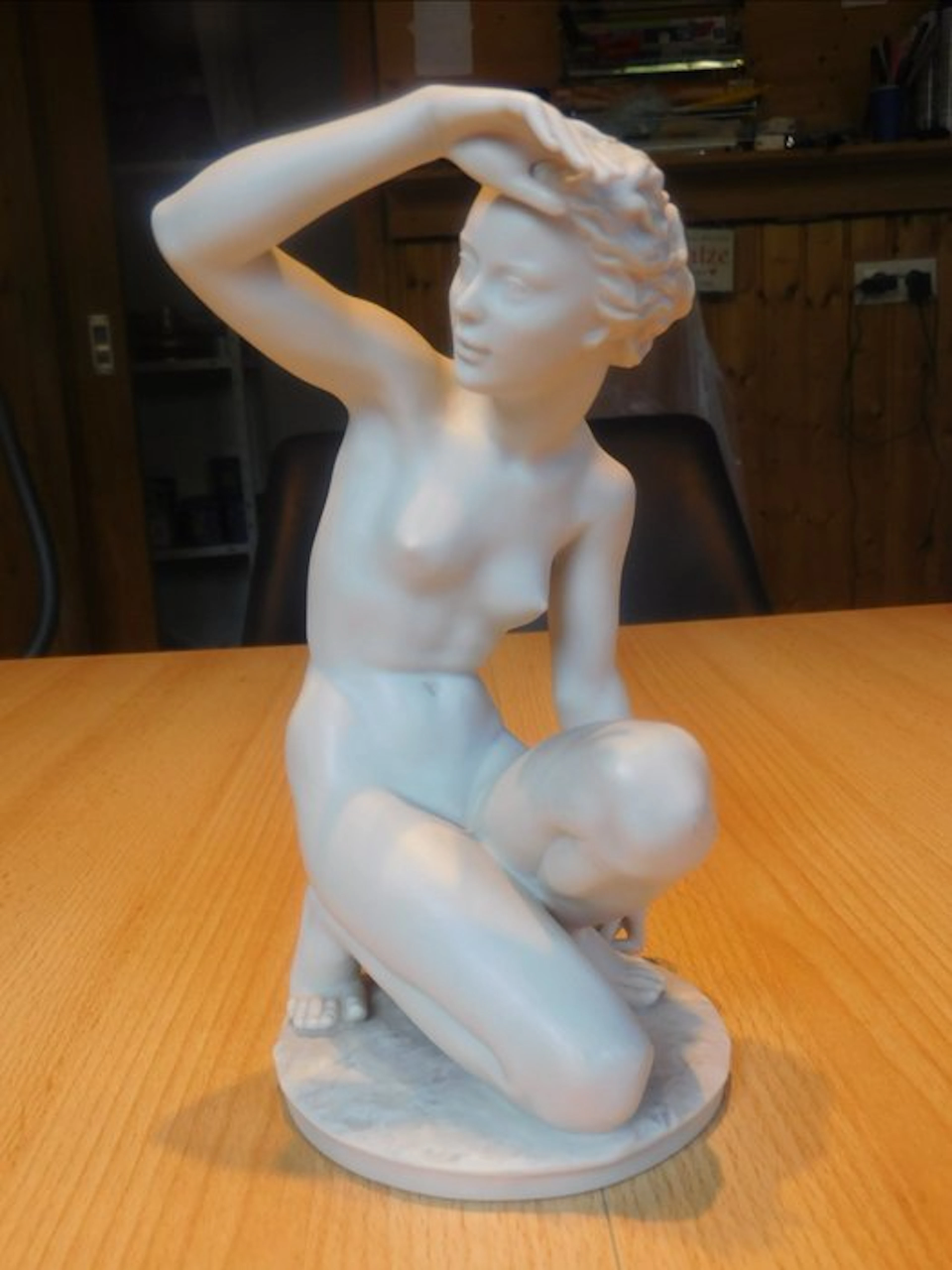 Hutschenreuther - Figure - Porcelain