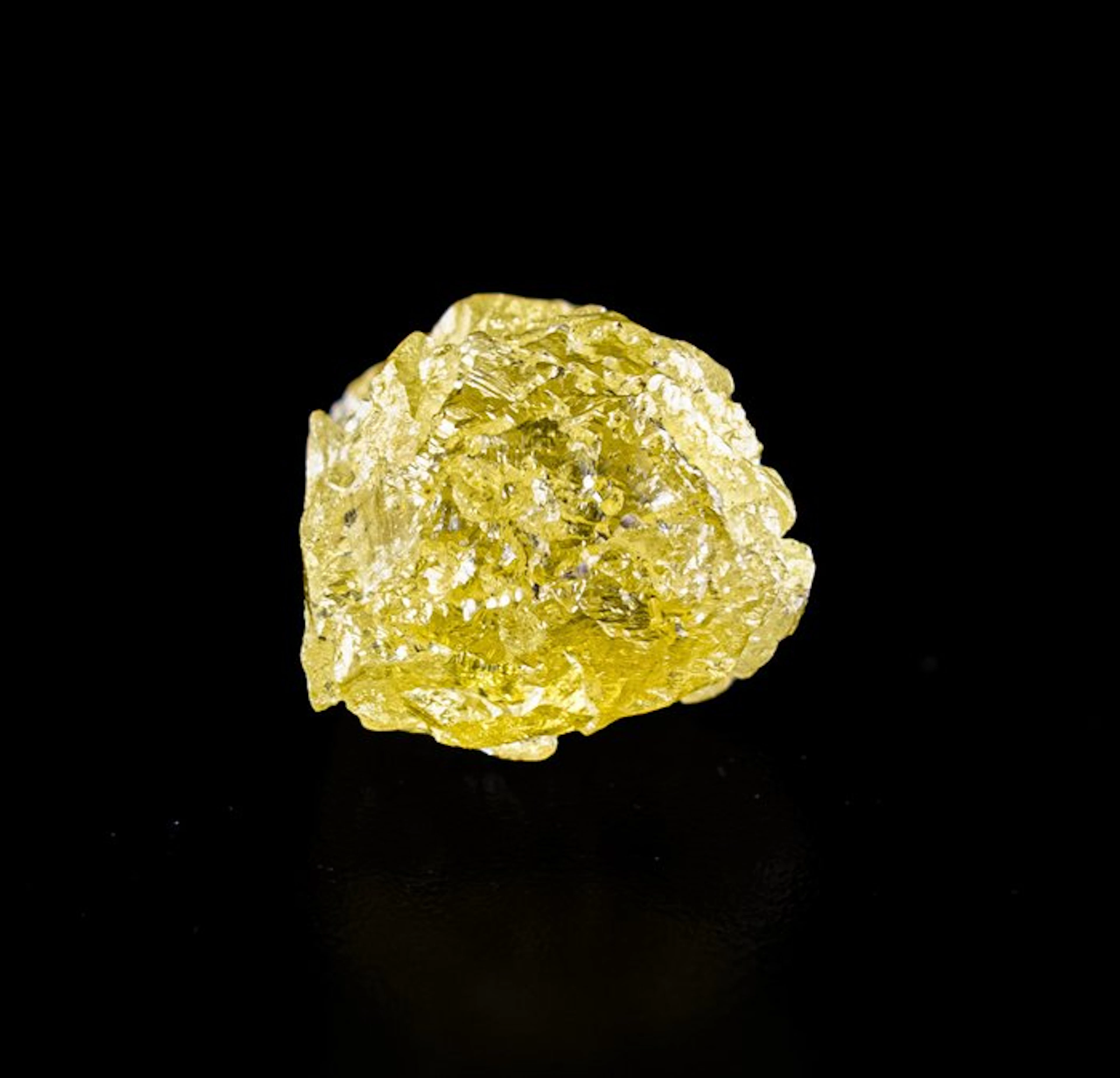 DIAMOND Fancy Yellow - EXCEPTIONAL VVS - NO RESERVE PRICE...