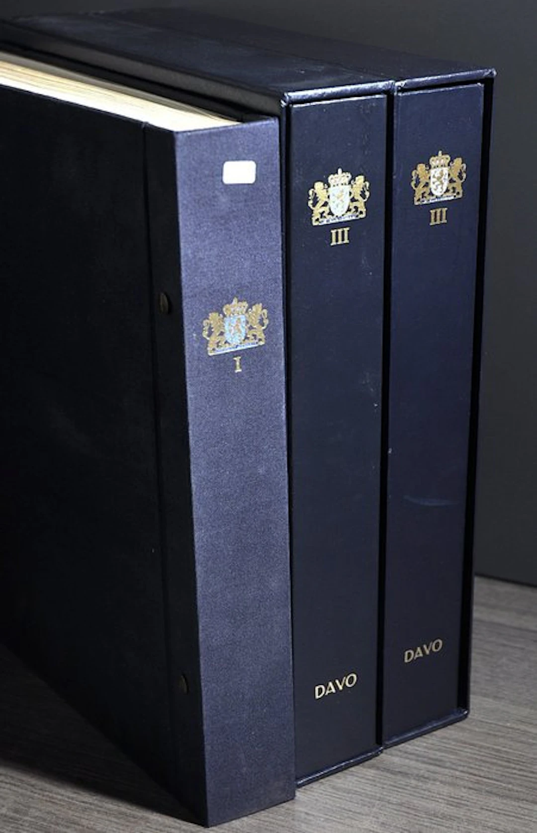 Netherlands - Collection with better quality in various DAVO albums