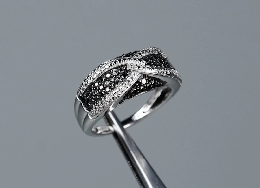 No reserve price - Ring - 925 silver - 0.07 ct natural diamonds