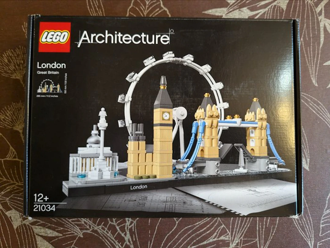 LEGO Set - 21034 - Architecture - London