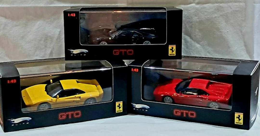 Mattel Hot Wheels 1:43 - Model sports car (3) - Ferrari...