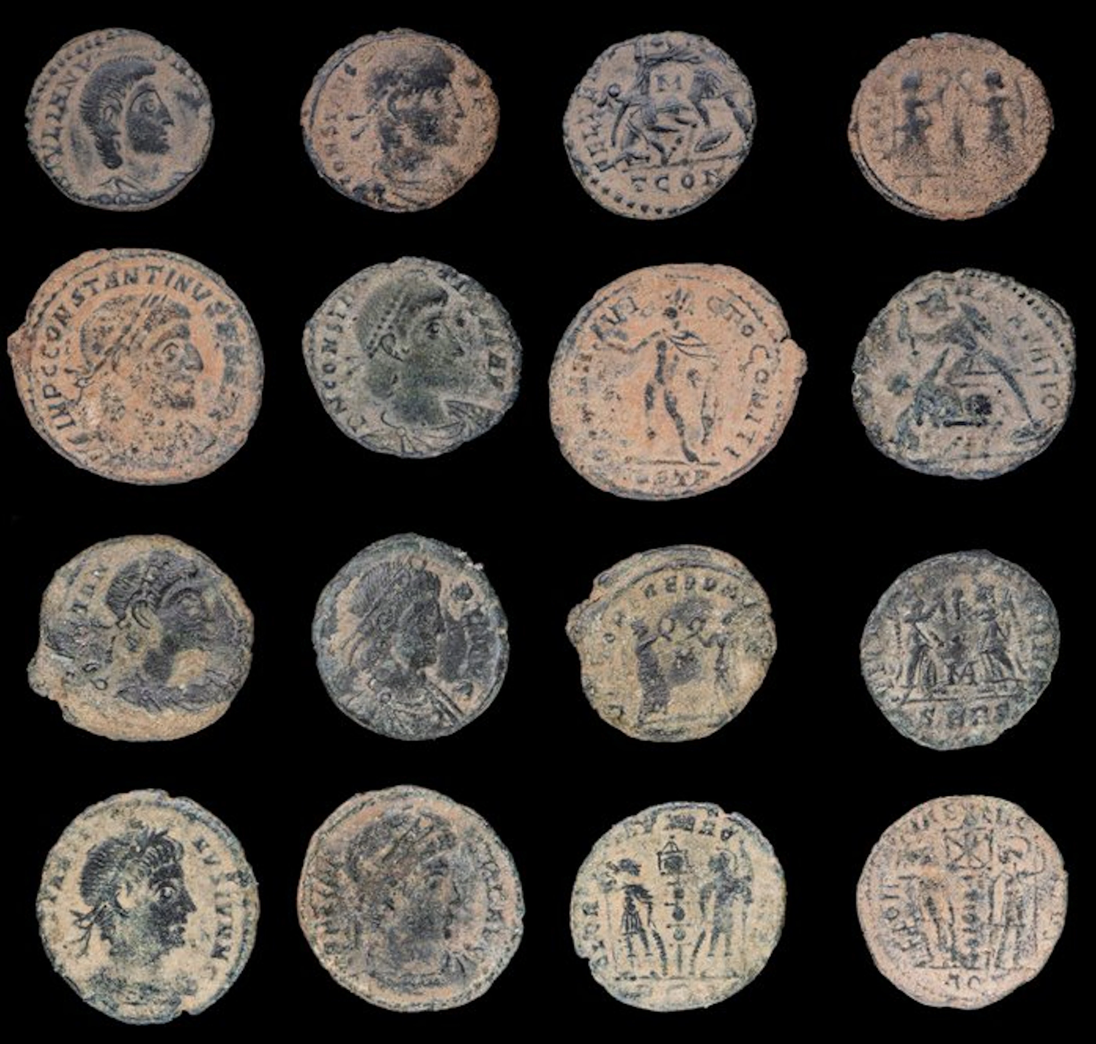 Roman Empire Lot of 8 coins minted between the 3rd and 4th centuries AD