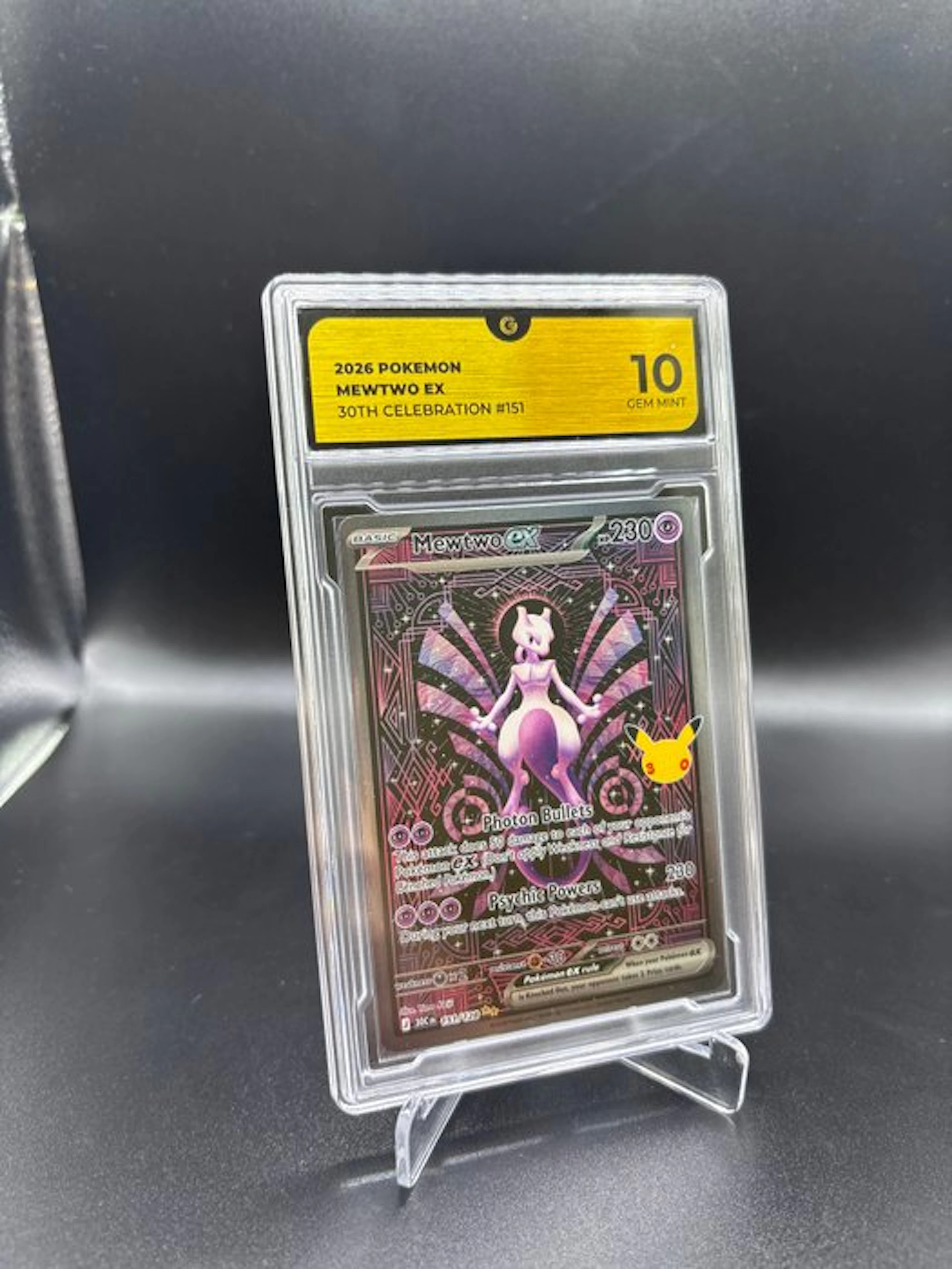 Pokémon - 1 Graded card - Mewtwo 151 30TH Anniversary Full art - GG 10
