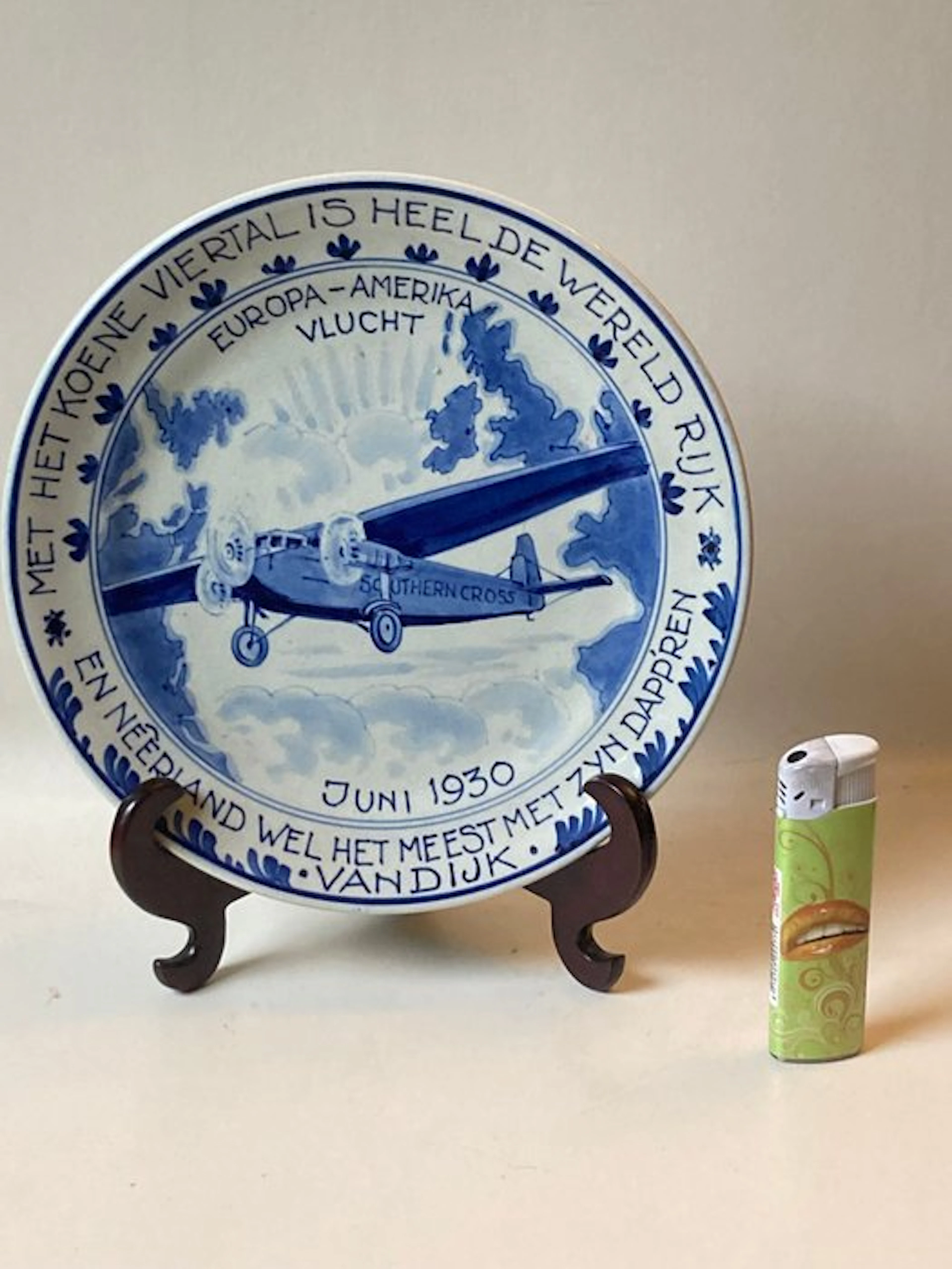 De Porceleyne Fles, Delft - Wall plate - Pottery - KLM Europe–America flight