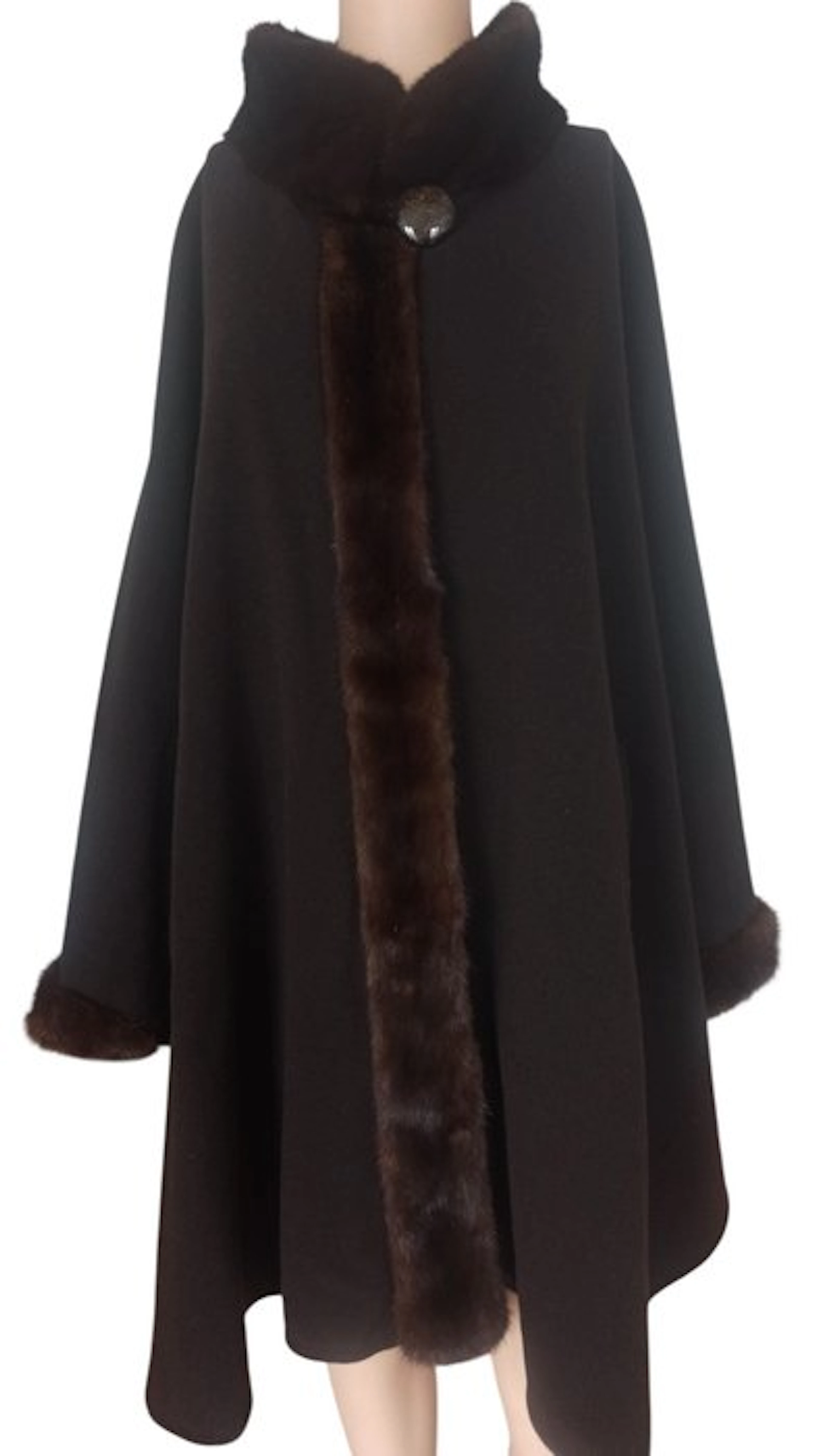 Artisan Furrier - Cape