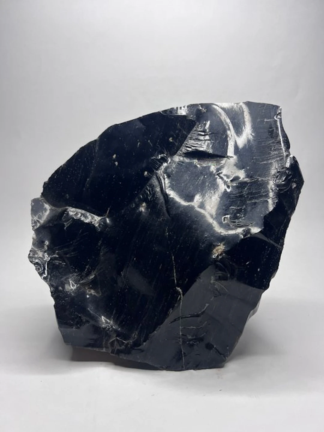 Obsidian Rough - Height: 26 cm - Width: 20 cm- 4.59 kg - (1)
