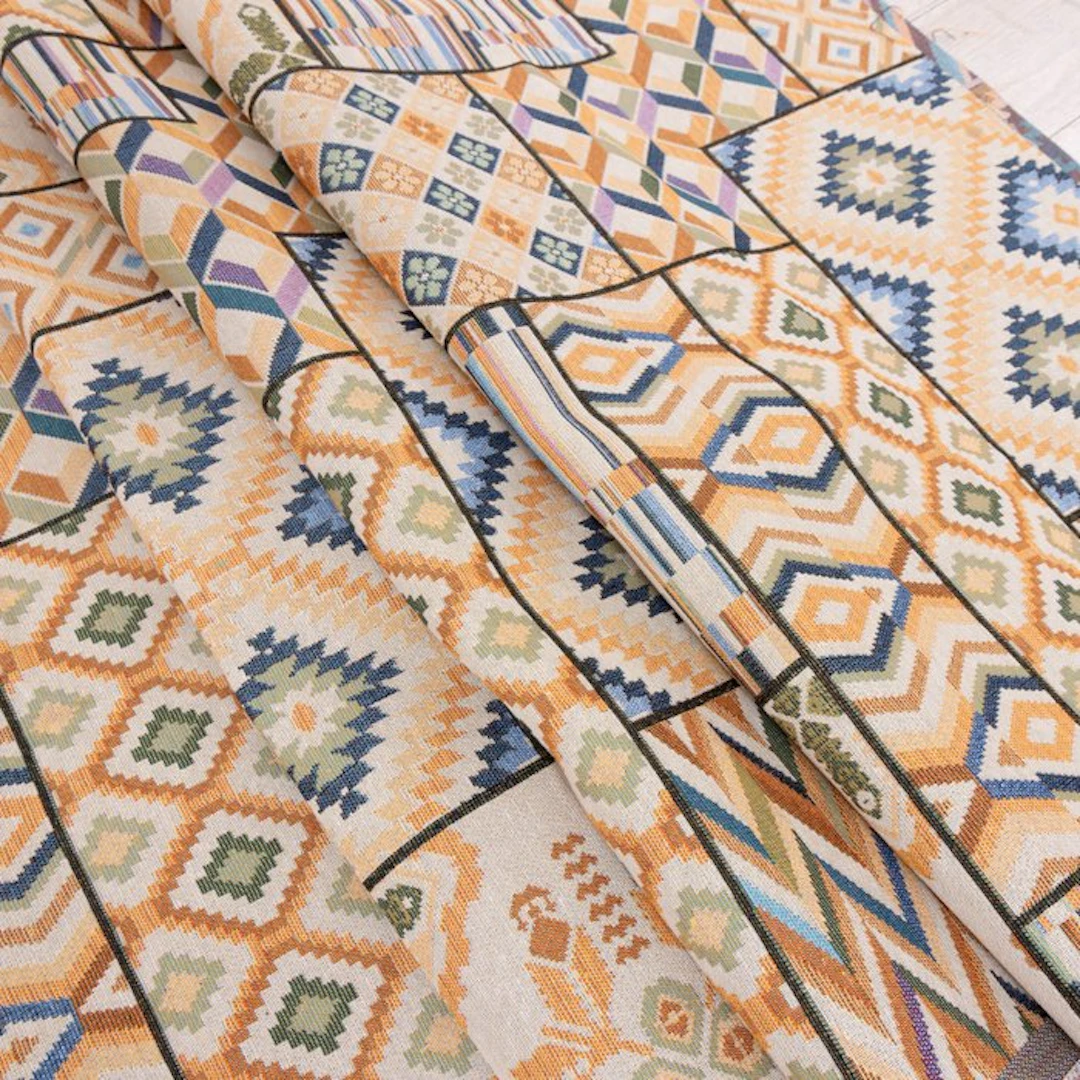 BA011 - Geometric and Ethnic Patchwork Fabric - Textile - 270 cm - 280 cm
