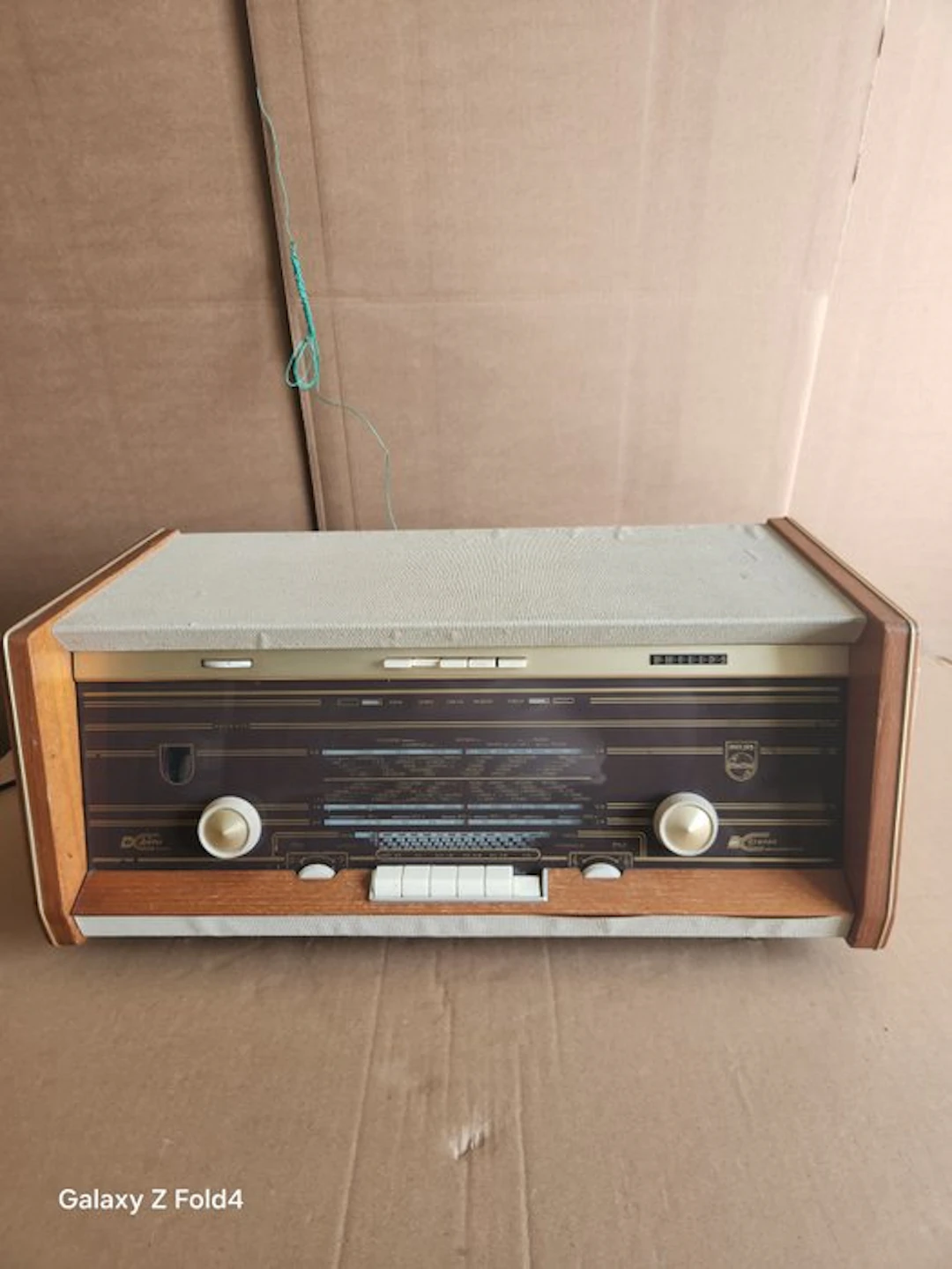 Philips - B7X63A Radio