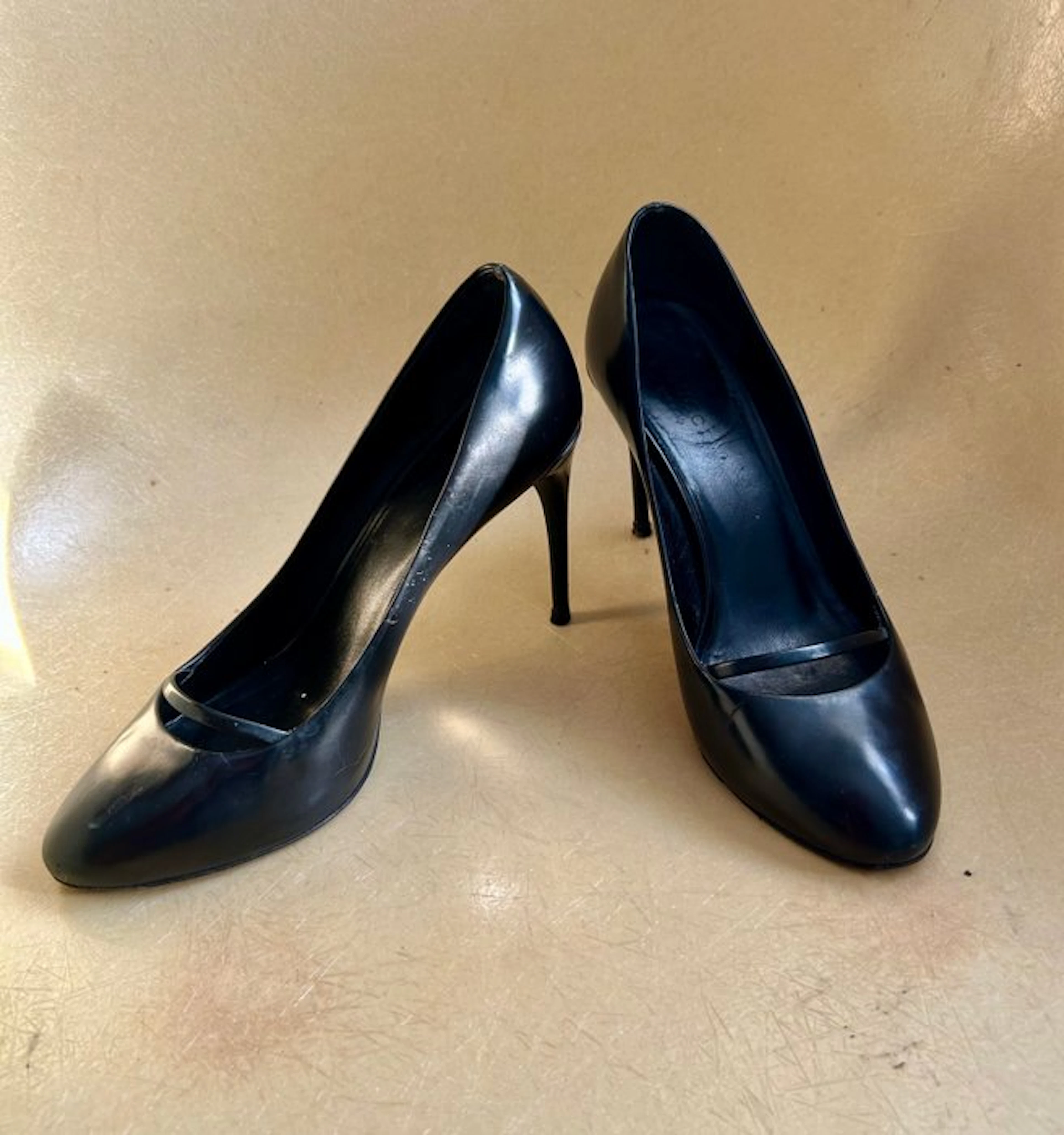 Gucci - High heels shoes - Size: EU 37