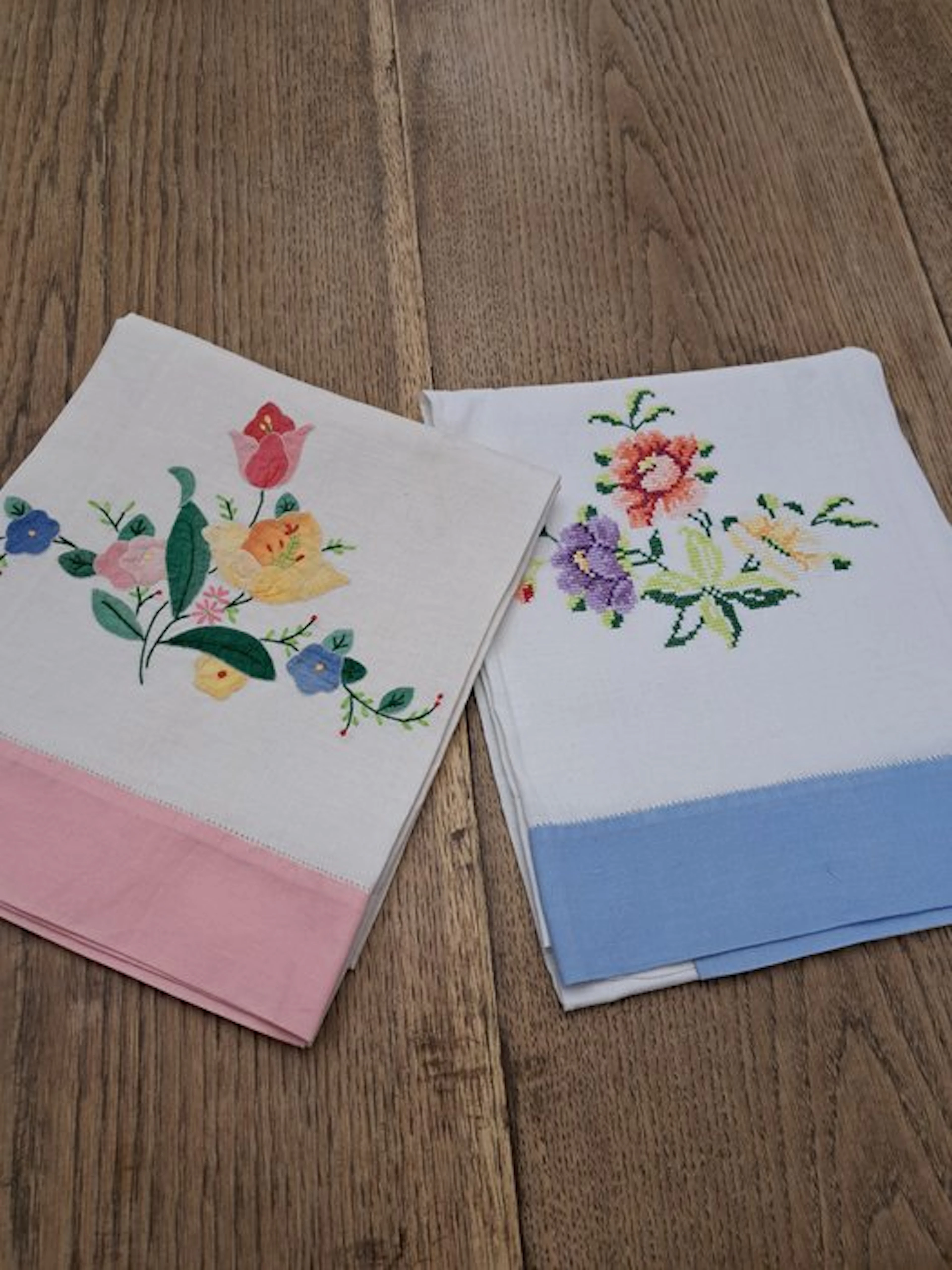 Towel (2) - 100 cm - 78 cm