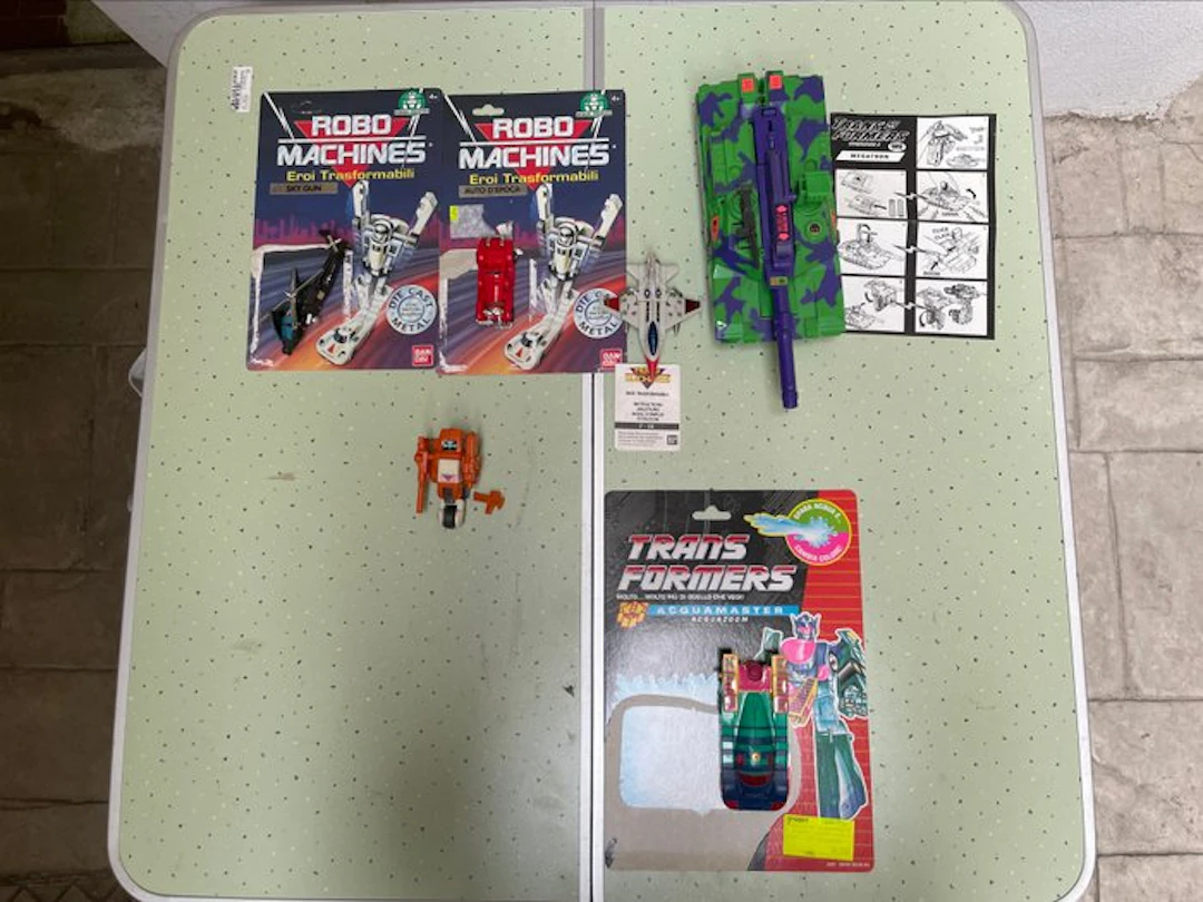 Hasbro - Action figure Transformers + Robo Machines - 1980-1990 - U.S.
