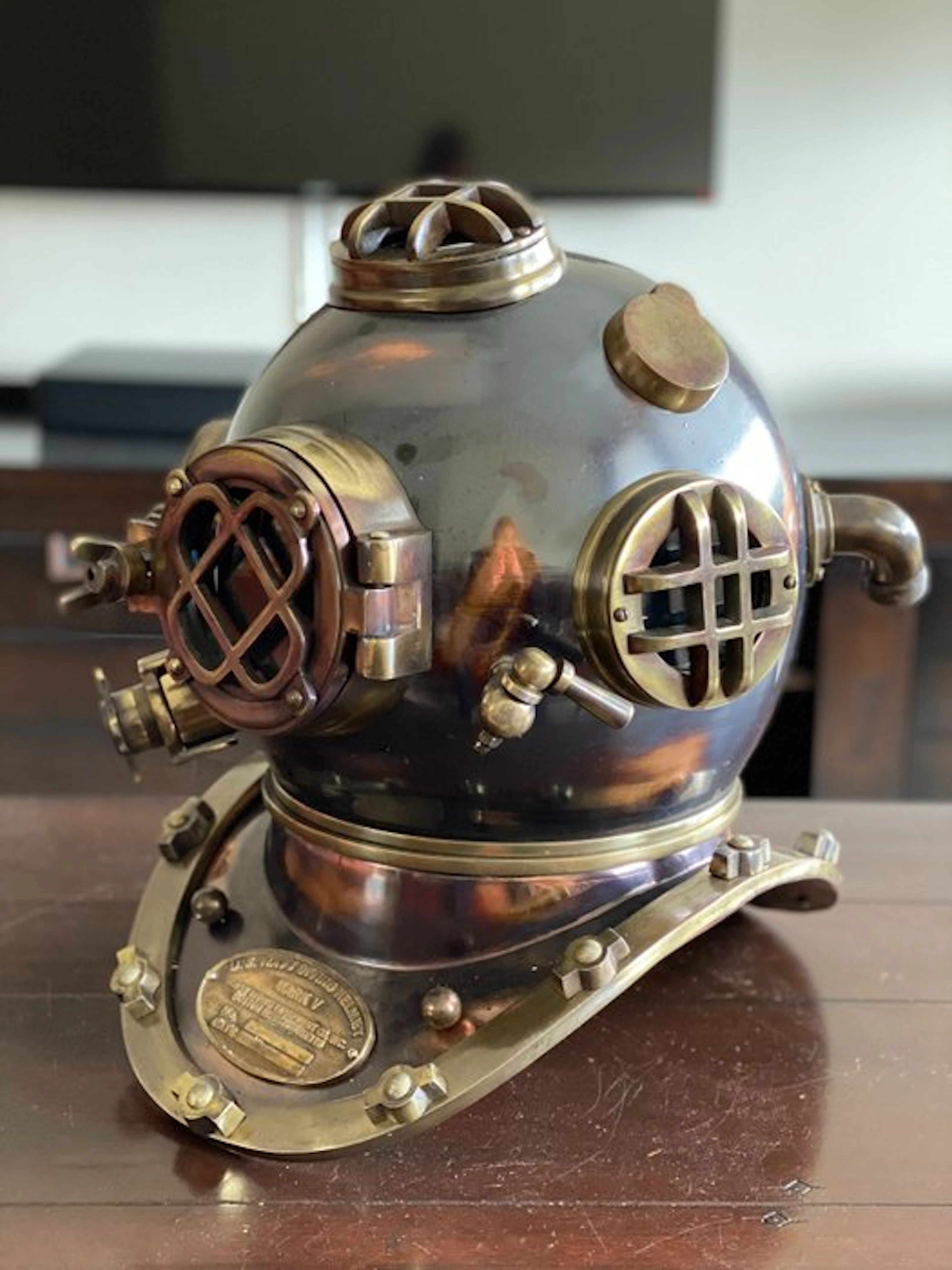Diving helmet - Full size 18" deluxe U.S