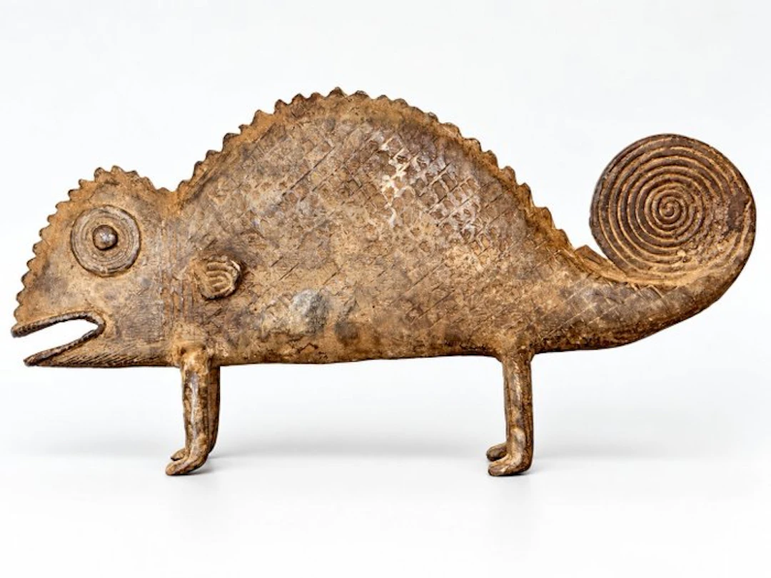 Caméléon en bronze