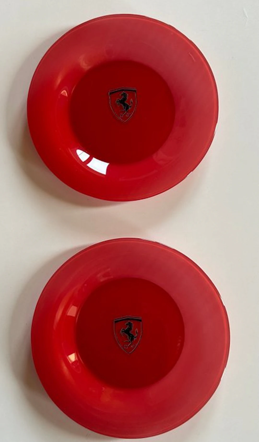 2 decorative plates - Ferrari - 2025