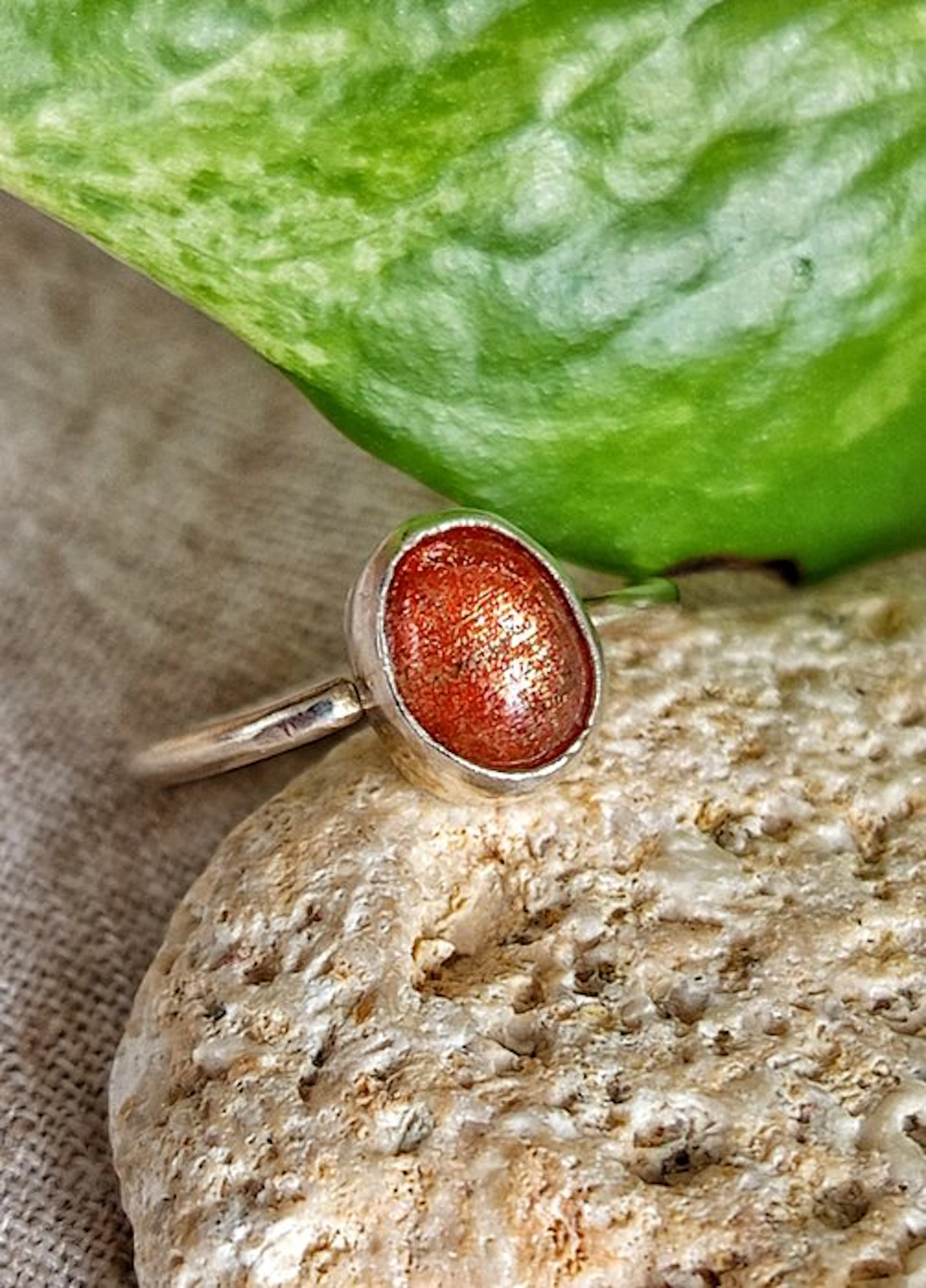 Handmade ring "Calore" in 925 silver with sunstone