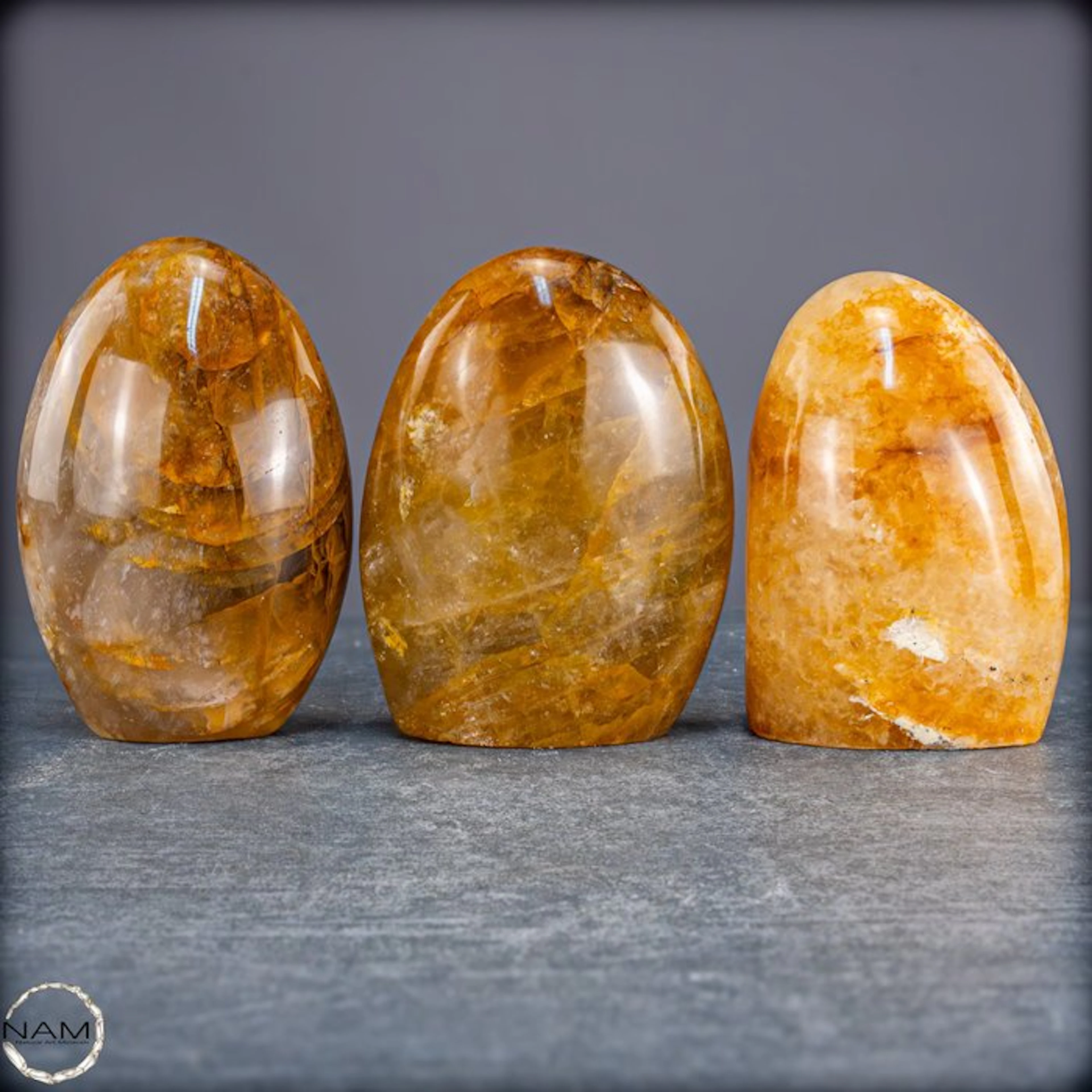 Healer quartz freeforms – Striking 3-piece set with...