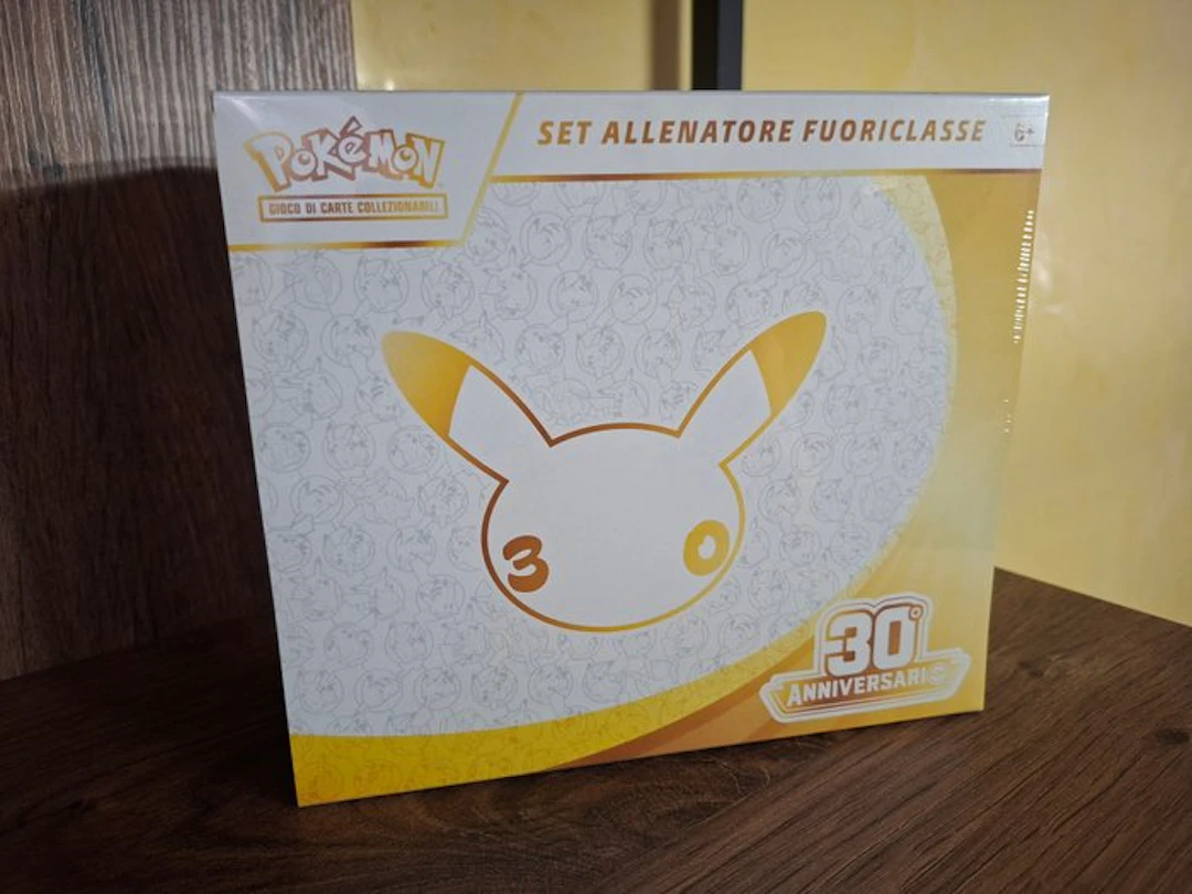 1 Elite trainer box - 30th Year Anniversary