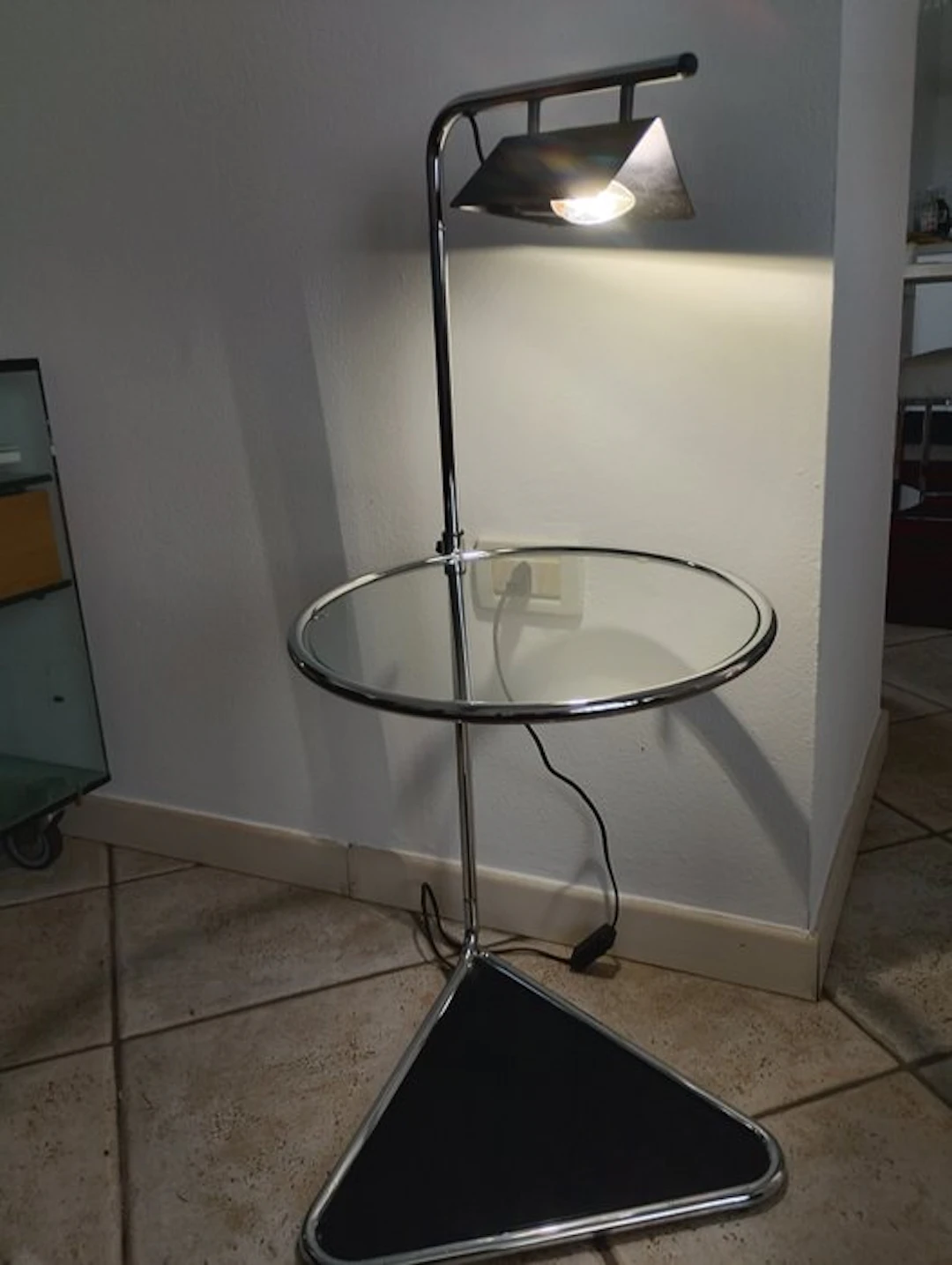 Coffee table - Metal - Tubular metal coffee table.