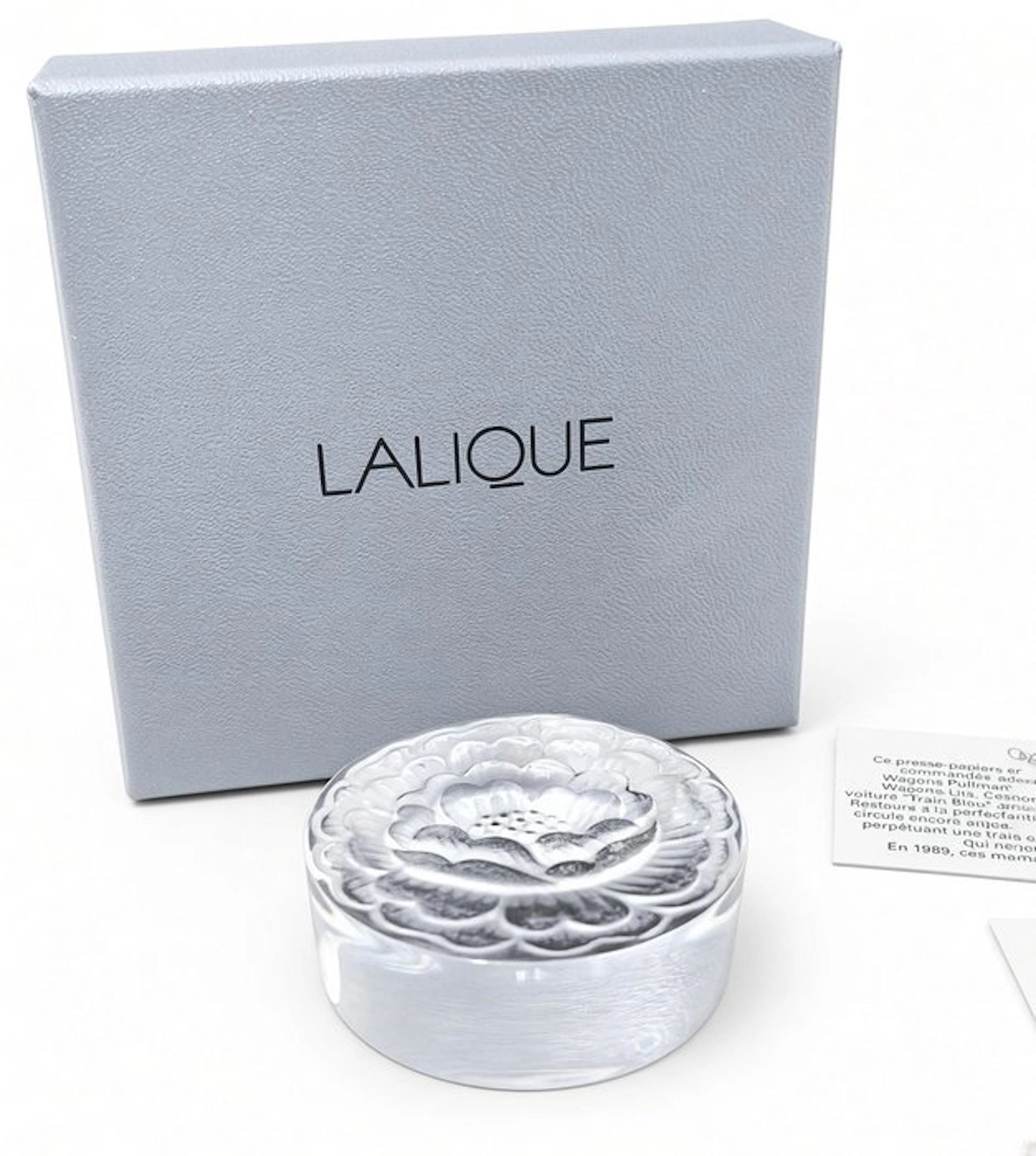 Lalique - Paperweight - ''Marguerites'' - Crystal